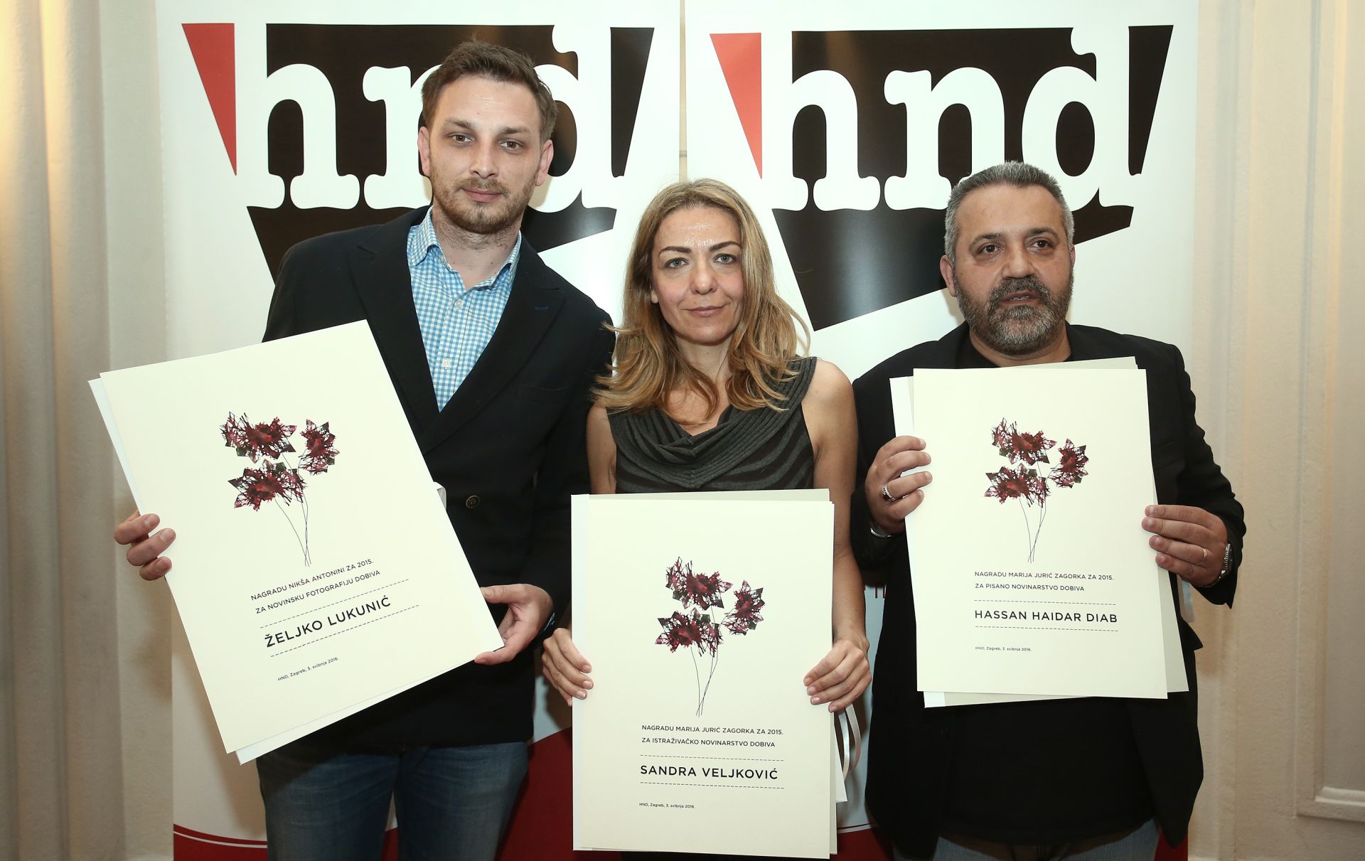 03.05.2016., Zagreb - U povodu 3. svibnja Svjetskog dana slobode medija, Hrvatsko novinarsko drustvo dodjelilo je godisnje nagrade. Priznanje za najbolju fotografiju dobio je Zeljko Lukunic, fotoreporter Pixsella, novinarka Vecernjeg lista Sandra Veljkovic dobila je nagradu za istrazivacko novinarstvo, a novinar Vecernjeg lista Hassan Haidar Diab dobio je nagradu za pisano novinarstvo.  Photo: Sanjin Strukic/PIXSELL