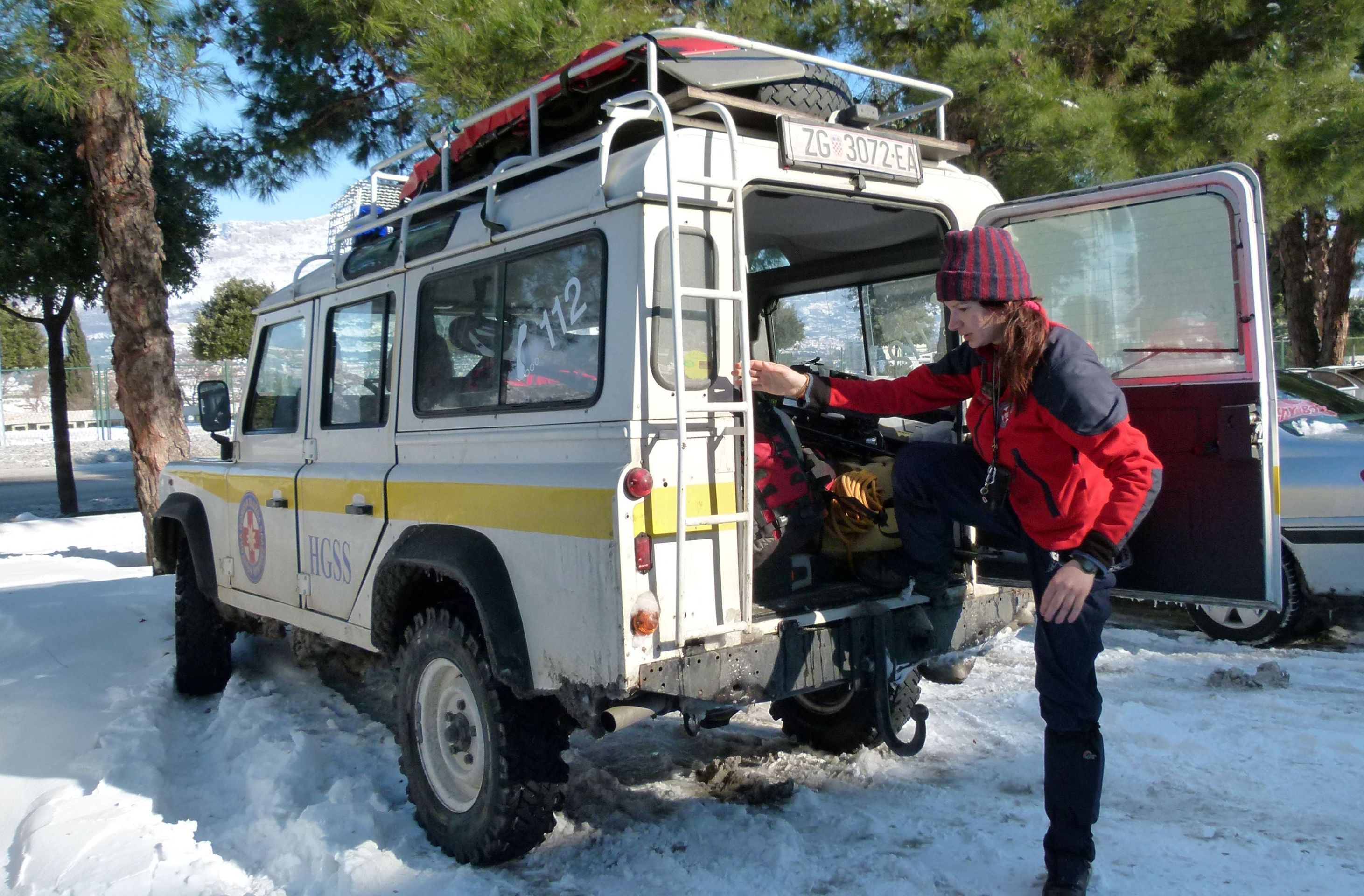 05.02.2012., Split - Hrvatska gorska sluzba spasavanja ima puno intervencija zbog velikog snijega. Katia Milisic.
Photo: Ivana Ivanovic/PIXSELL