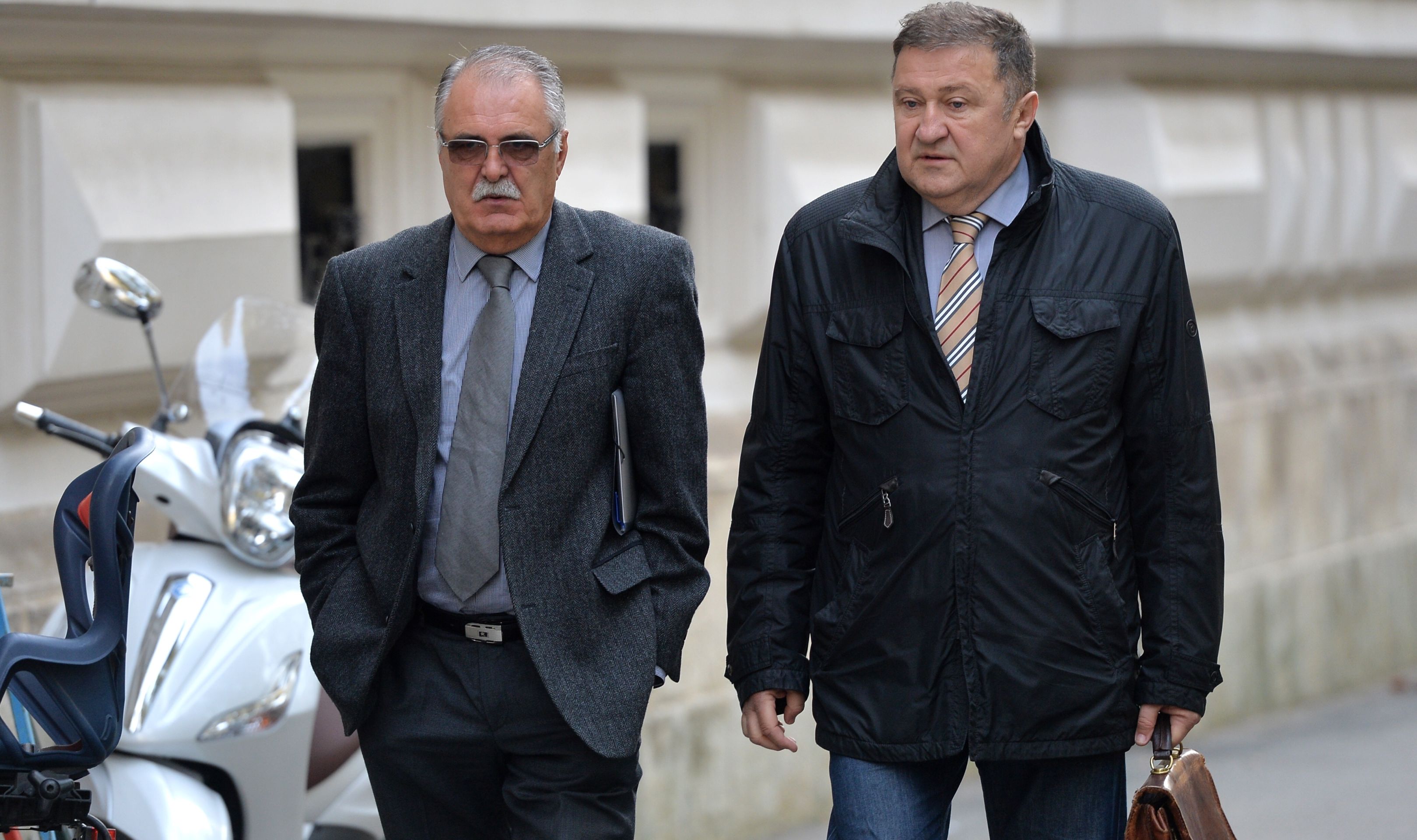 13.10.2016., Zagreb - Davor Jelavic dolazi na sjednicu optuznog vijeca na Zupanijski sud. Photo: Marko Lukunic/PIXSELL