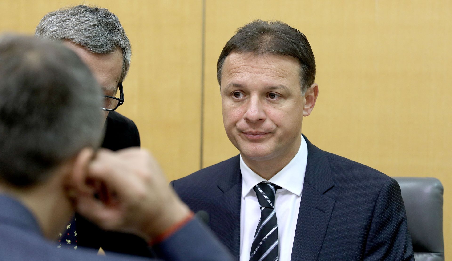 24.11.2016., Zagreb - Sabor je nastavio drugu sjednicu raspravom o izvrsenju proracuna za 2016. godinu. Gordan Jandrokovic. Photo: Patrik Macek/PIXSELL