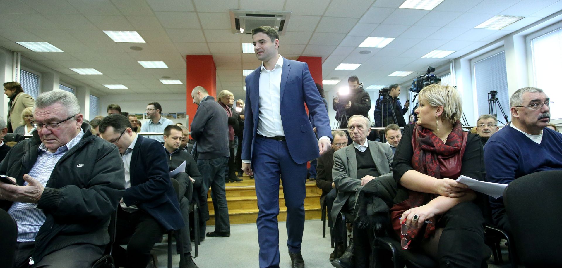 28.01.2017.  Zagreb, Iblerov trg 9  - Sjednica Glavnog odbora SDP-a. Davor Bernardic.
Photo: Igor Kralj/PIXSELL