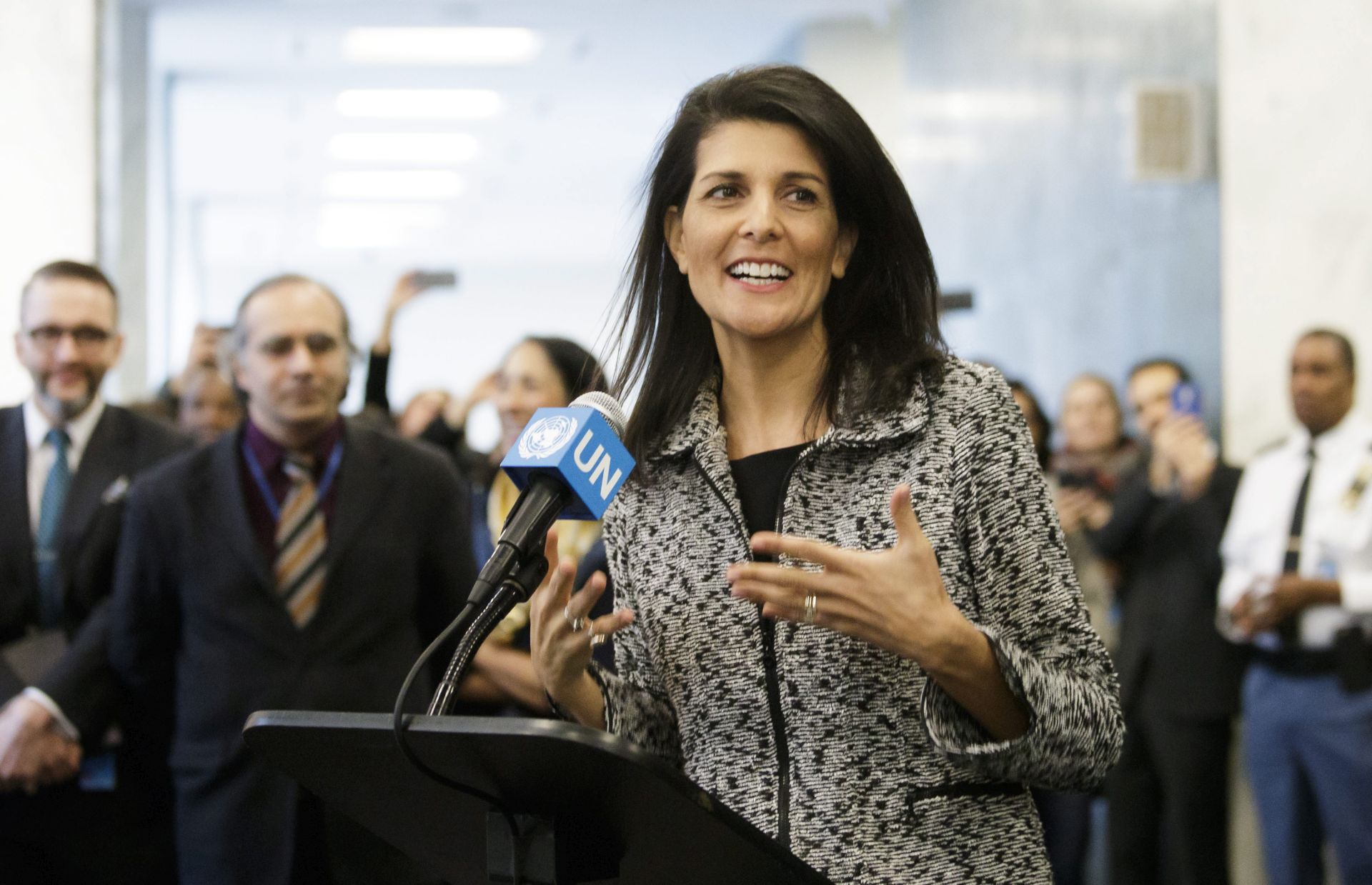 epa05754621 Ambassador Nikki Haley, the new United States' Ambassador to the United Nations (UN), talks to reporters as she arrives to the United Nations headquarters for the first time, in New York, New York, USA, 27 January 2017. Haley, who is the former Governor of South Carolina, was appointed by President Donald J. Trump.  EPA/JUSTIN LANE