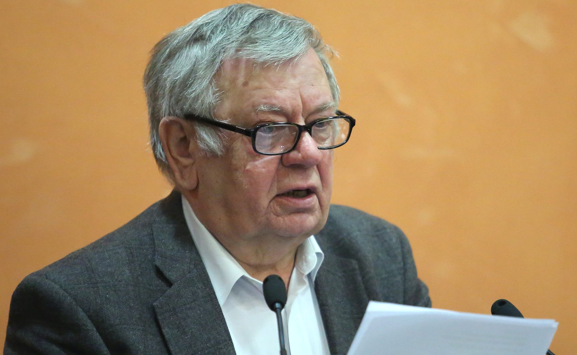Zagreb, 11.03.2014. - Predstavljanje knjige ''Povijest hrvatskoga jezika (3. knjiga: 17. i 18. stoljeæe)''. Na slici Ivo Pranjkoviæ.
foto FaH/ Lana SLIVAR DOMINIÆ/ lsd