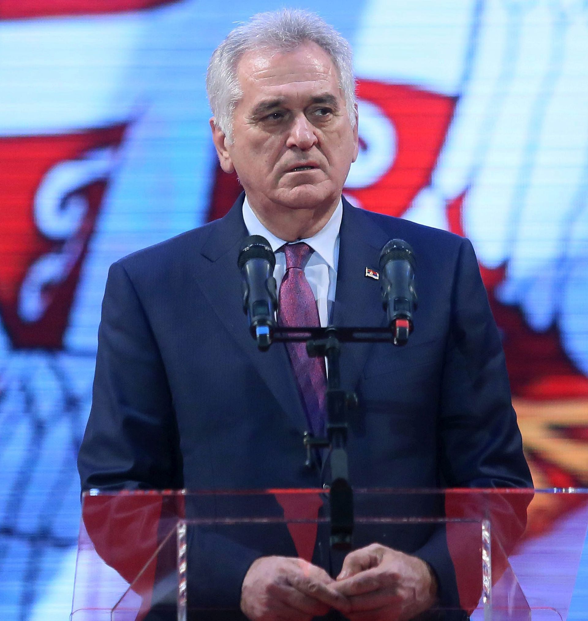epa05708218 Serbian President Tomislav Nikolic of Serbia delivers a speech during a ceremony held to mark the 25th anniversary of the entitys statehood day in Banja Luka, in the the north of Bosnia and Herzegovina, 09 January 2017.  EPA/VLADIMIR STOJKOVIC