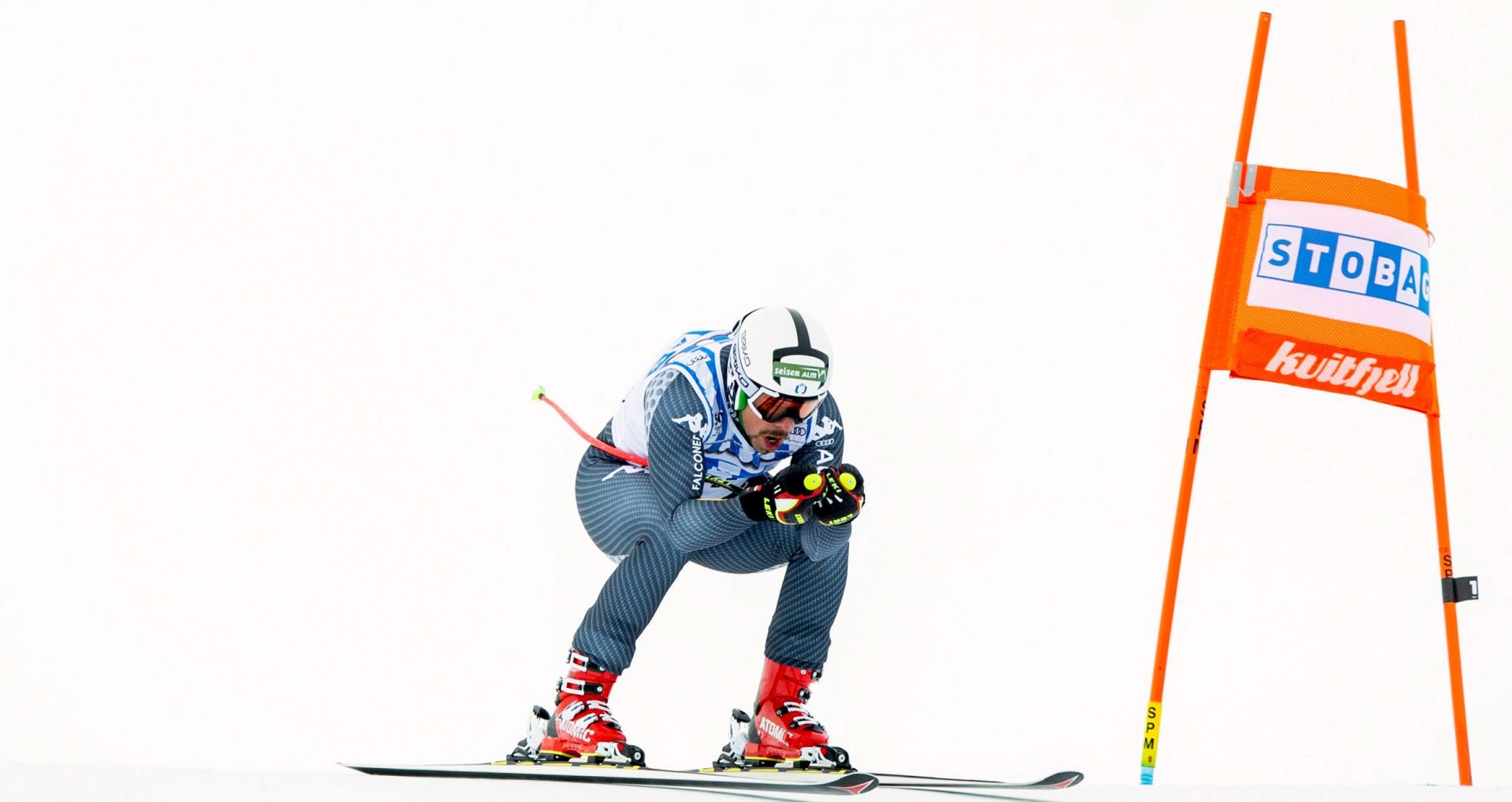 epa05814204 Italy`s Peter Fill finished second in the FIS Alpine Skiing World Cup Mens Downhill in Kvitfjell, Norway, 25 February 2017.  EPA/Vegard Wivestad Grott  NORWAY OUT