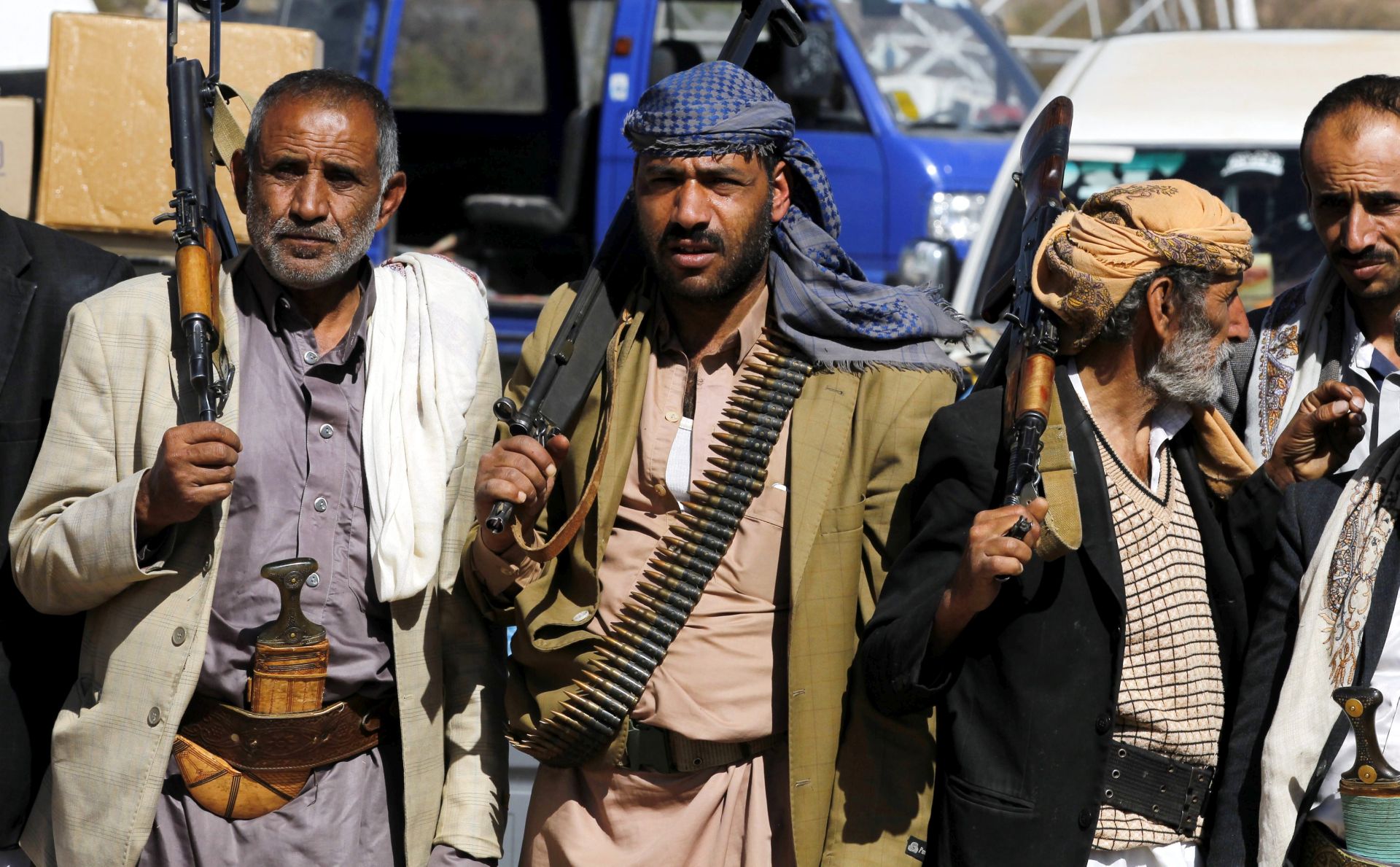 epa05764864 Houthi supporters attend a gathering to mobilize more tribal fighters to fight Saudi-backed Yemeni forces, in Sana'a, Yemen, 01 February 2017. According to reports, Houthi rebels have claimed that an alleged suicide boat attack was conducted on a Saudi Medina-class frigate in the Red Sea near the western Yemeni port of Houdaidah, causing an explosion that killed two Saudi soldiers and wounded three others.  EPA/YAHYA ARHAB