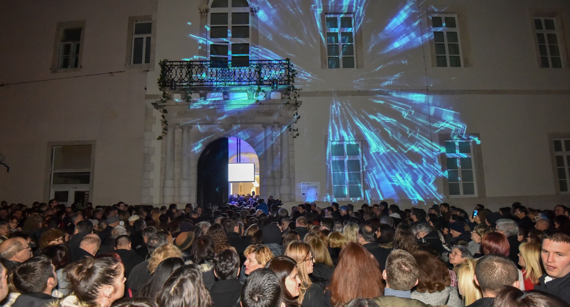 10.02.2017., Zadar -   Veceras je svecano otvorena za javnost novoobnovljena Knezeva palaca. Otvorenju je nazocio premijer Andrej Plenkovic. 
Photo: Dino Stanin/PIXSELL