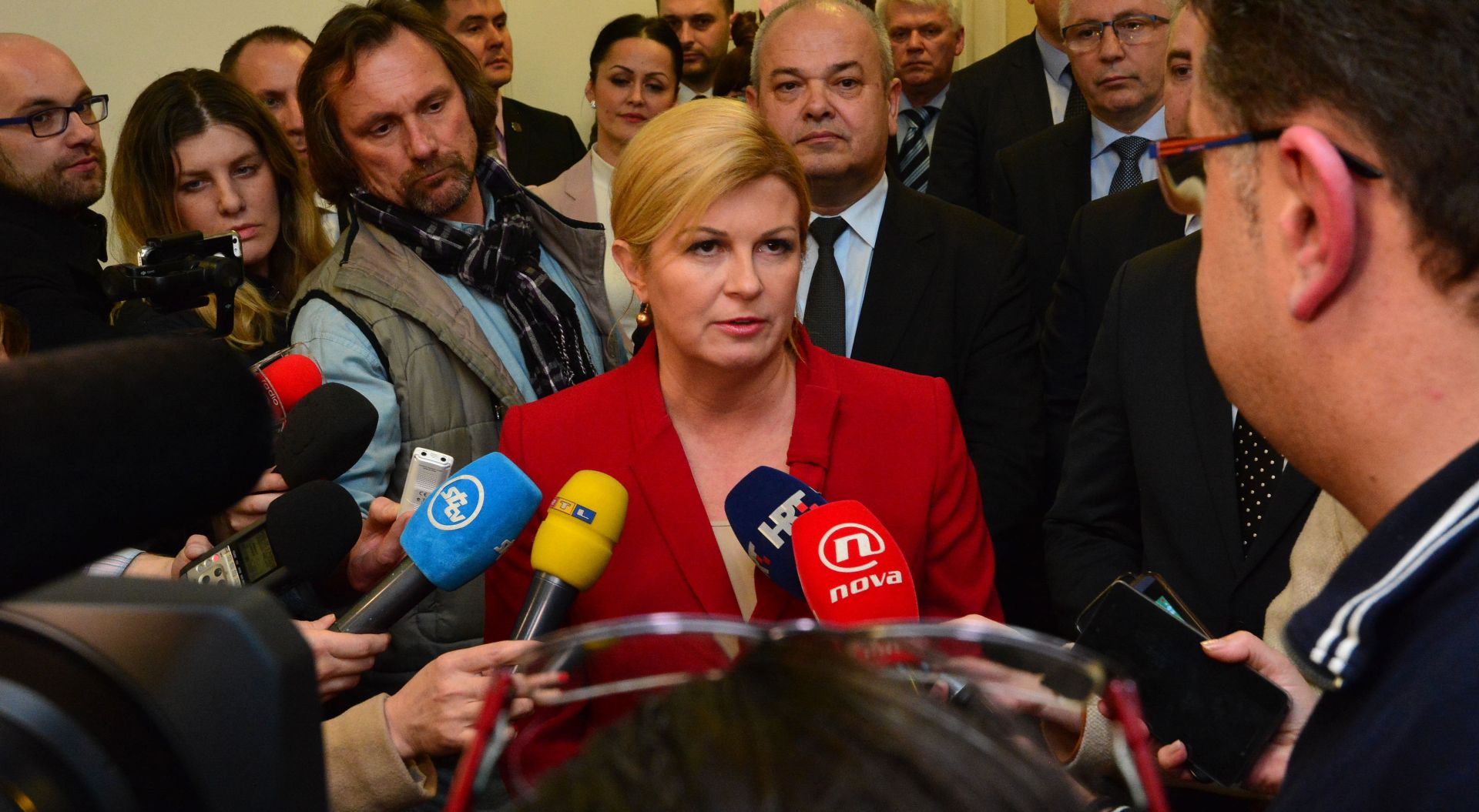 24.02.2017., Slavonski Brod - Predsjednica Republike Hrvatske Kolinda Grabar-Kitarovic na radnom sastanku s temom alarmantnog oneciscenja zraka iz Bosanskobrodske rafinerije.
Photo: Ivica Galovic/PIXSELL
