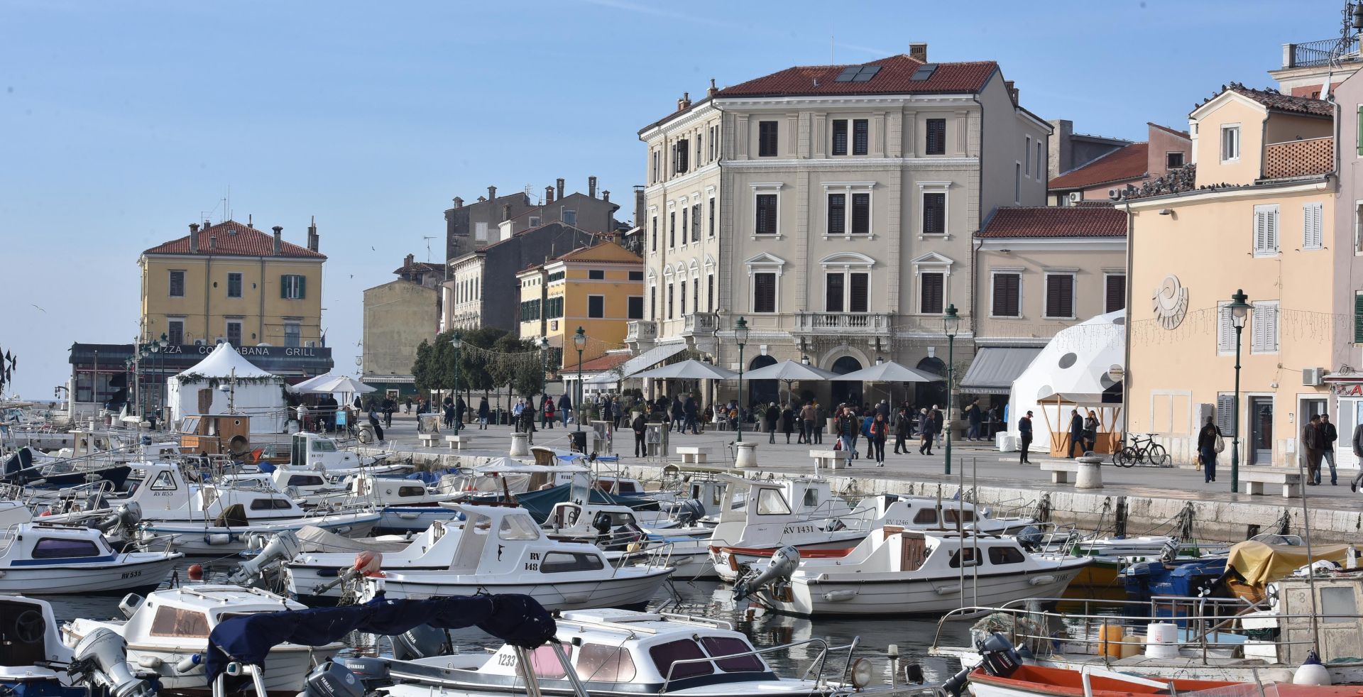 25.12.2016., Rovinj - Bozicno poslijepodne u gradu. Photo: Dusko Marusic/PIXSELL