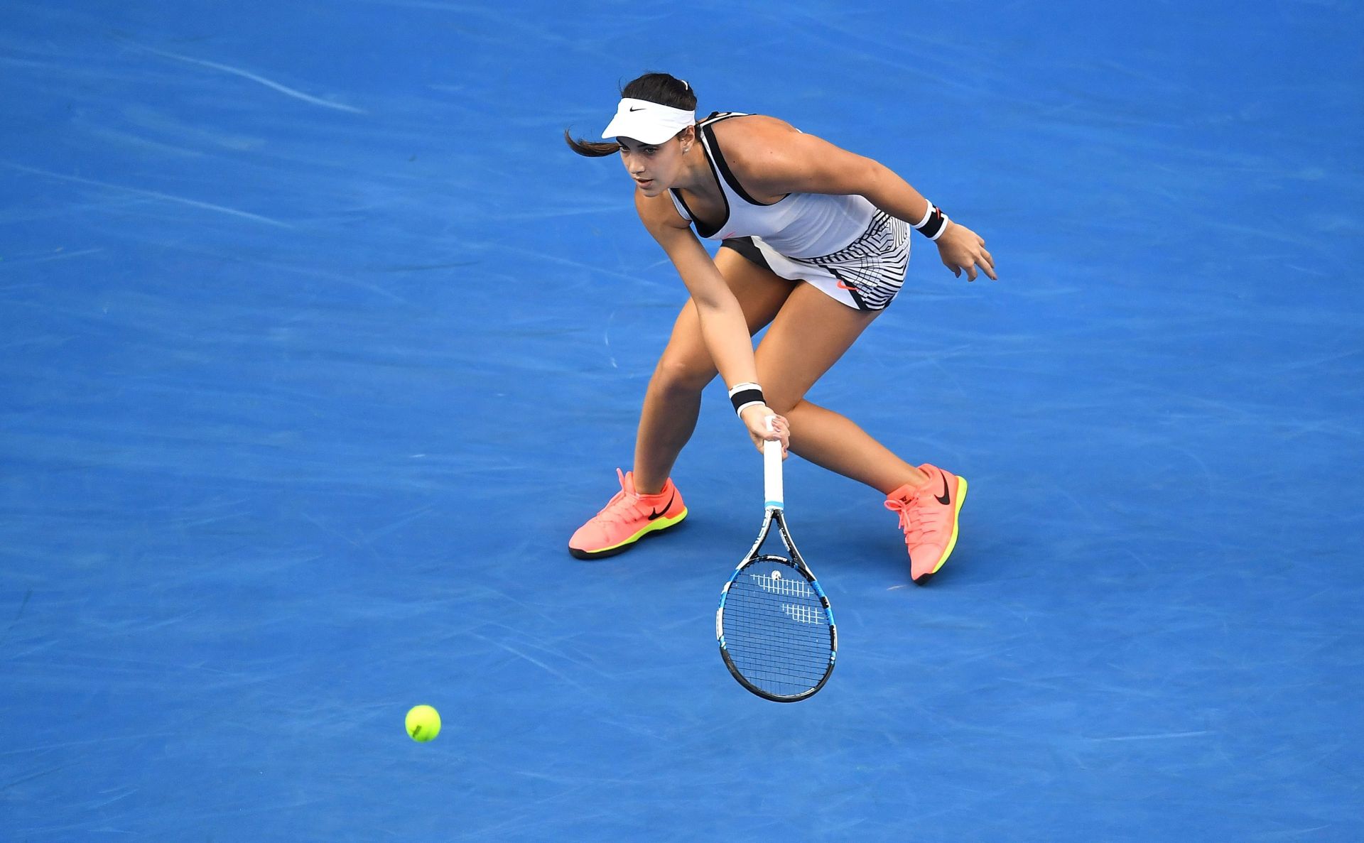 epa05730130 Ana Konjuh of Croatia in action against Daria Gavrilova of Australia during the Women's Singles match in round 2 at the Australian Open Grand Slam tennis tournament in Melbourne, Australia, 19 January 2017.  EPA/LUKAS COCH AUSTRALIA AND NEW ZEALAND OUT