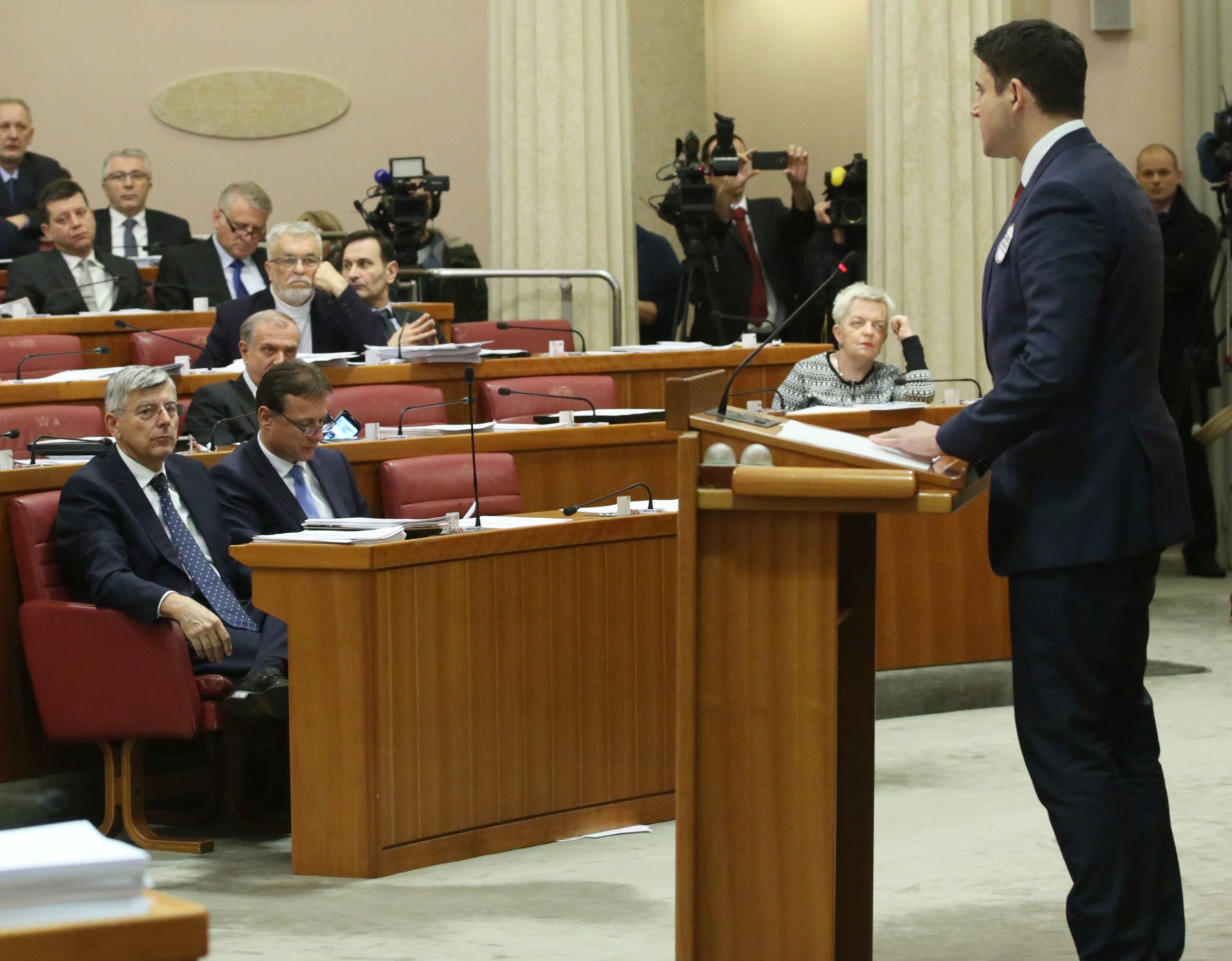 Zagreb, 09.02.2017. - Rasprava o povjerenju ministru znanosti i obrazovanja Pavi Bariiæu u Saboru. 
foto HINA/ Lana SLIVAR DOMINIÆ/ lsd
