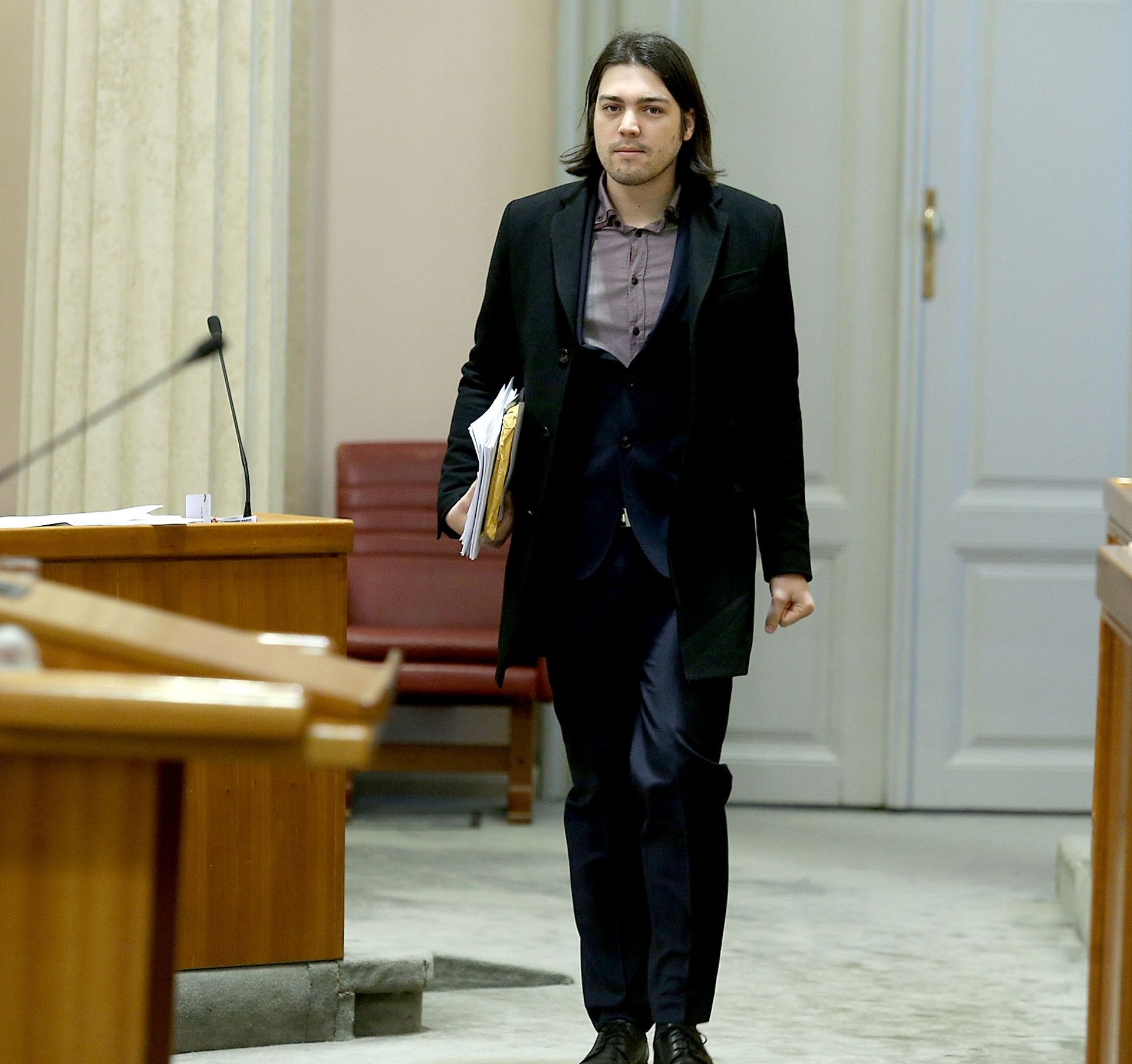 24.02.2016., Zagreb - Hrvatski sabor vec drugi tjedan raspravlja o o izvjescima Drzavnog ureda za reviziju. Ivan Vilibor Sincic. 
Photo: Patrik Macek/PIXSELL