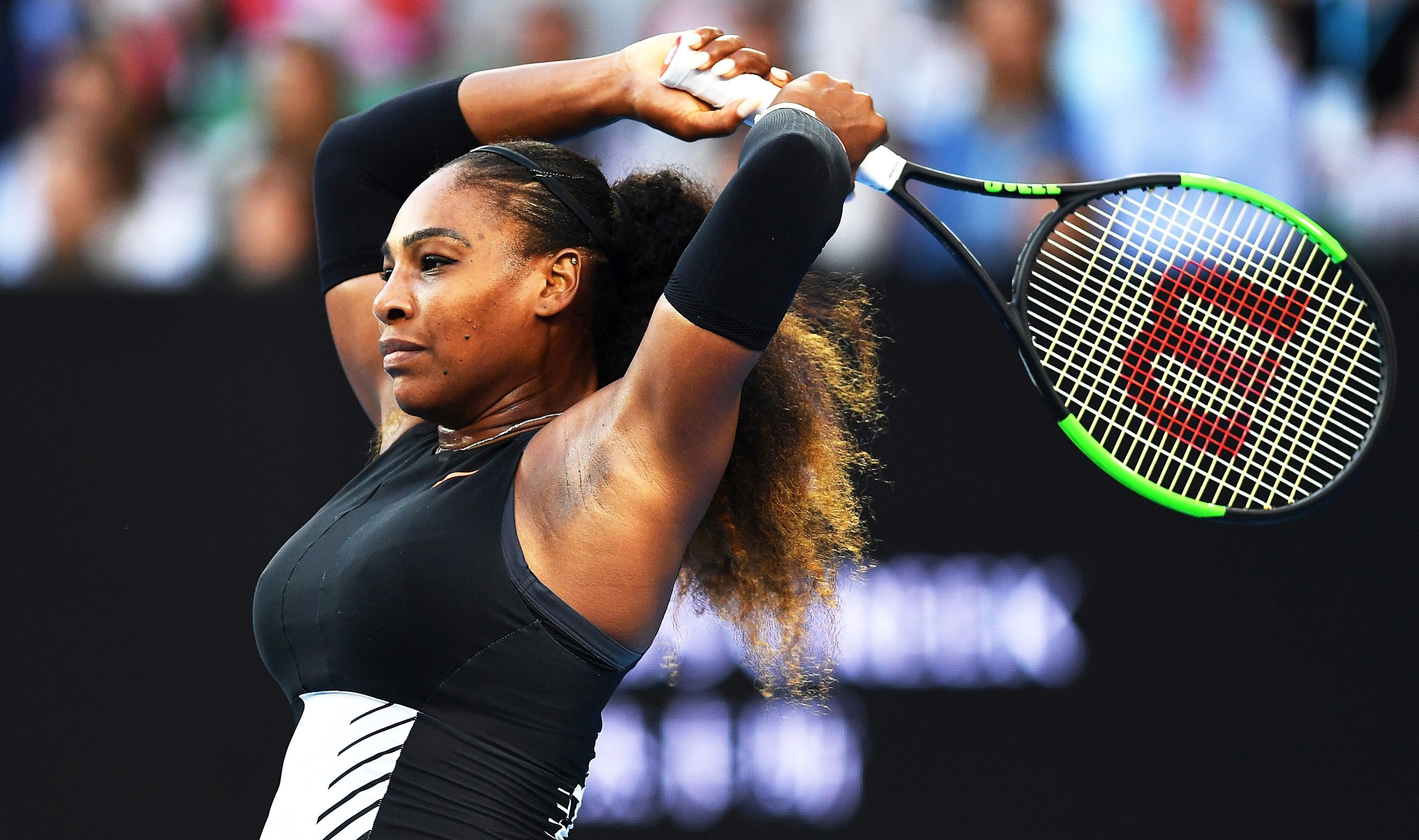 epa05756027 Serena Williams of the USA in action against her sister Venus Williams during their women's final at the Australian Open Grand Slam tennis tournament in Melbourne, Victoria, Australia, 28 January 2017.  EPA/LUKAS COCH AUSTRALIA AND NEW ZEALAND OUT