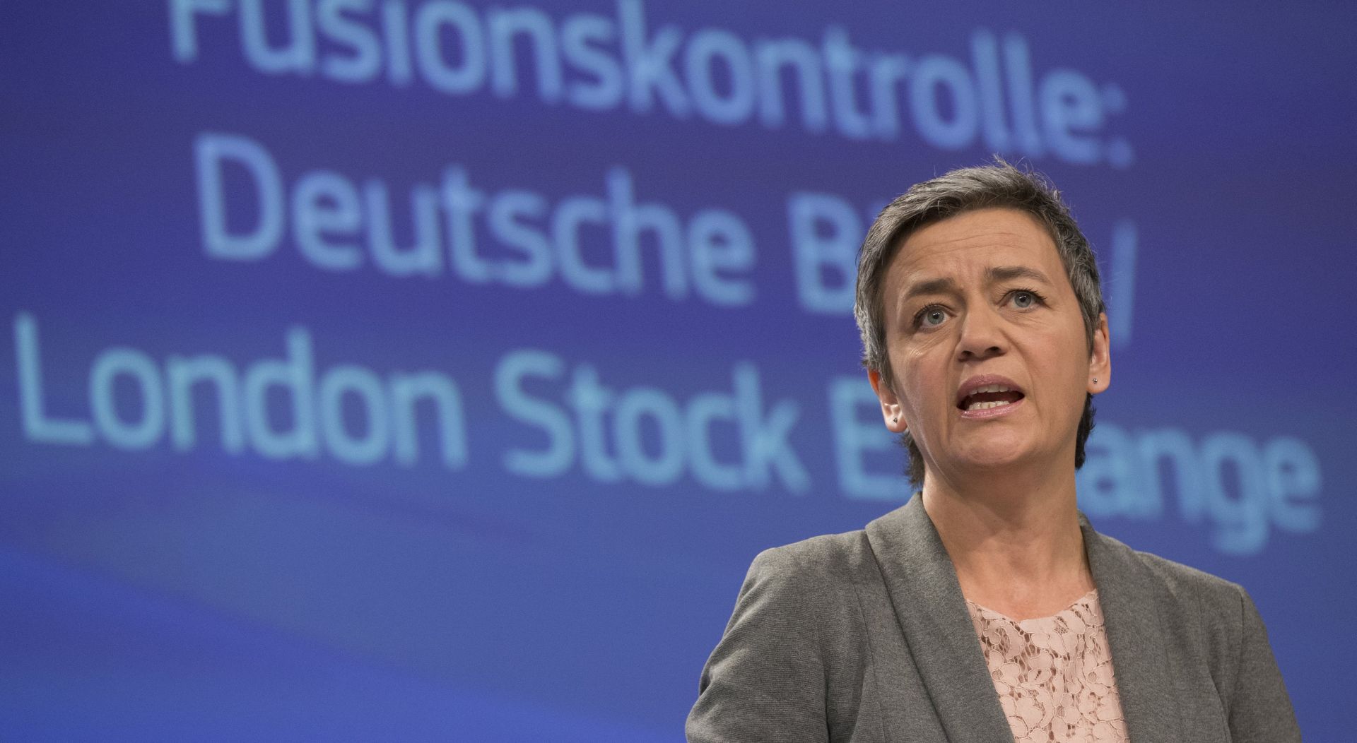 epa05876633 EU Commissioner for Competition, Danish, Margrethe Vestager gives a press conference on the merger between Deutsche Boerse and the London Stock Exchange, in Brussels, Belgium, 29 March 2017. The European Commission is blocking the proposed merger of Deutsche Boerse and the London Stock Exchange.  EPA/OLIVIER HOSLET