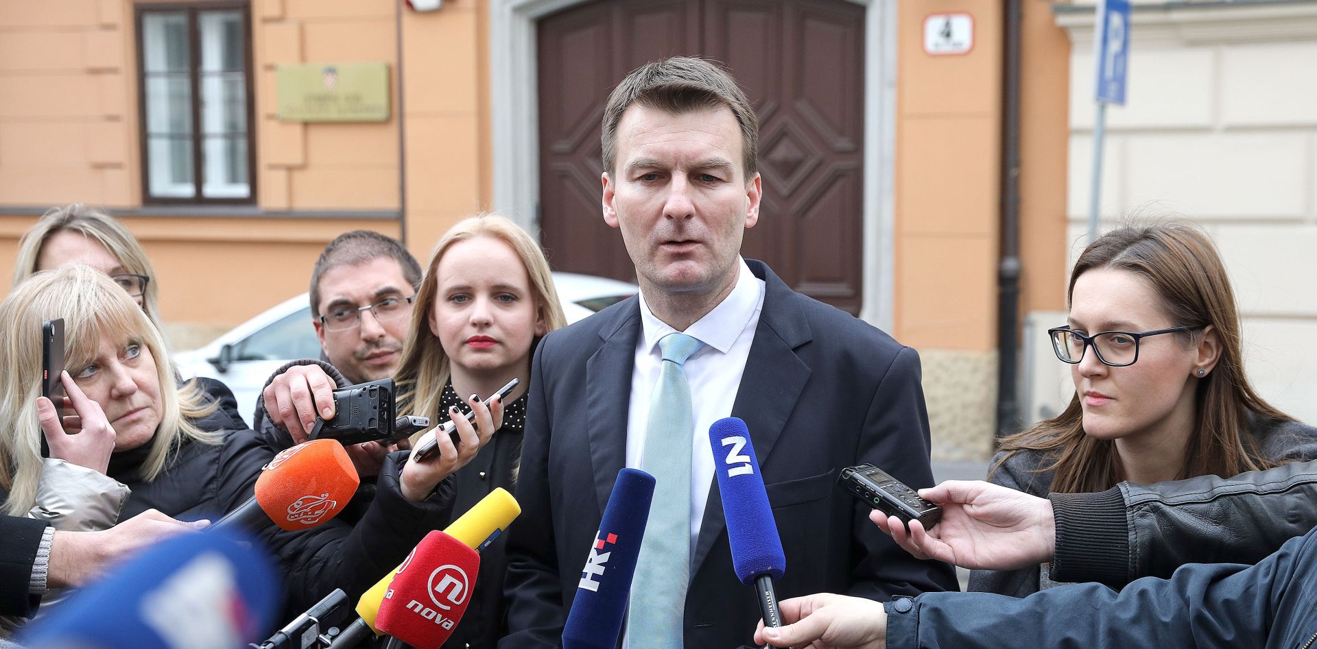 02.03.2017., Zagreb - Udruga U ime obitelji odrzala je na Tgu svetog Marka konferenciju za medije povodom objave odluke Ustavnog suda o zakonu o pobacajima.
Photo: Patrik Macek/PIXSELL