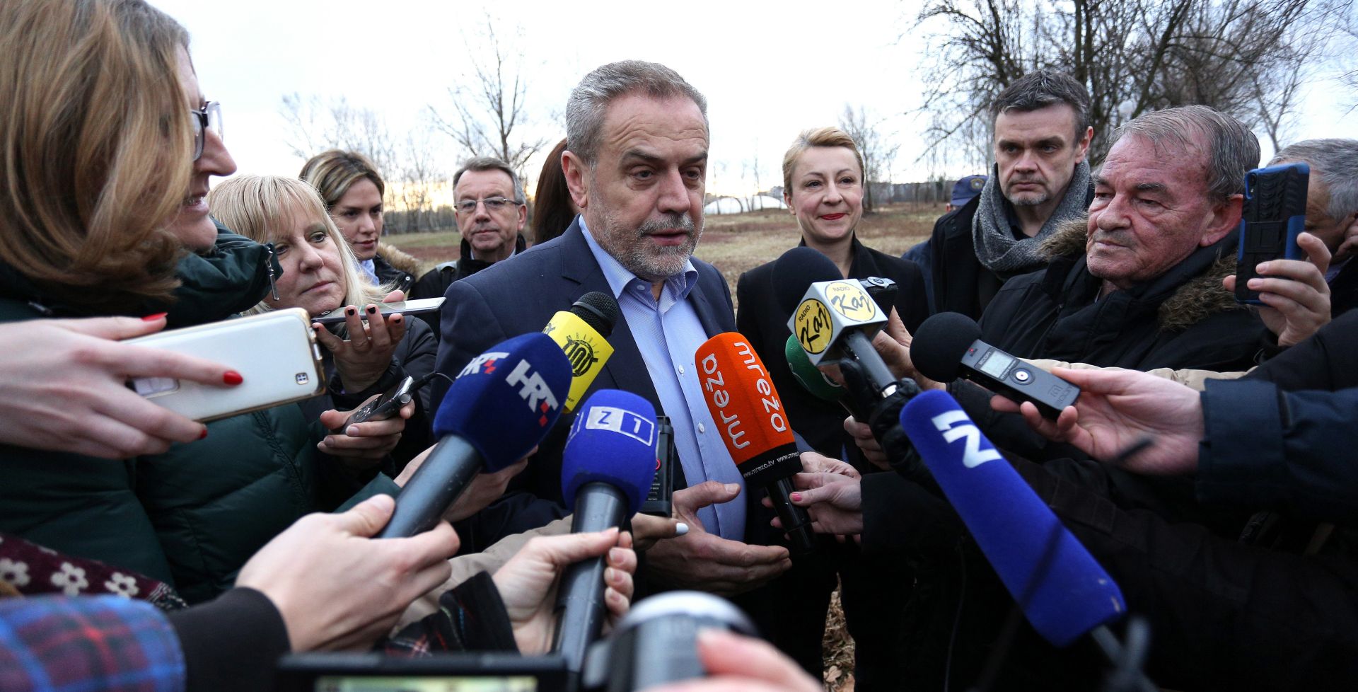 03.03.2017., Zagreb, - Gradonacelnik Milan Bandic odrzao je konferenciju za medije na lokaciji gdje ce se graditi nova crkva na Savici. Gradonacelnik je istaknuo da se crkva na Trnjanskoj Savici nece graditi u parku, kao sto je prvotno bilo predvidjeno i zbog cega su gradjani prosvjedovali, vec ce se graditi '150 metara dalje od parka'. 
Photo: Anto Magzan/PIXSELL