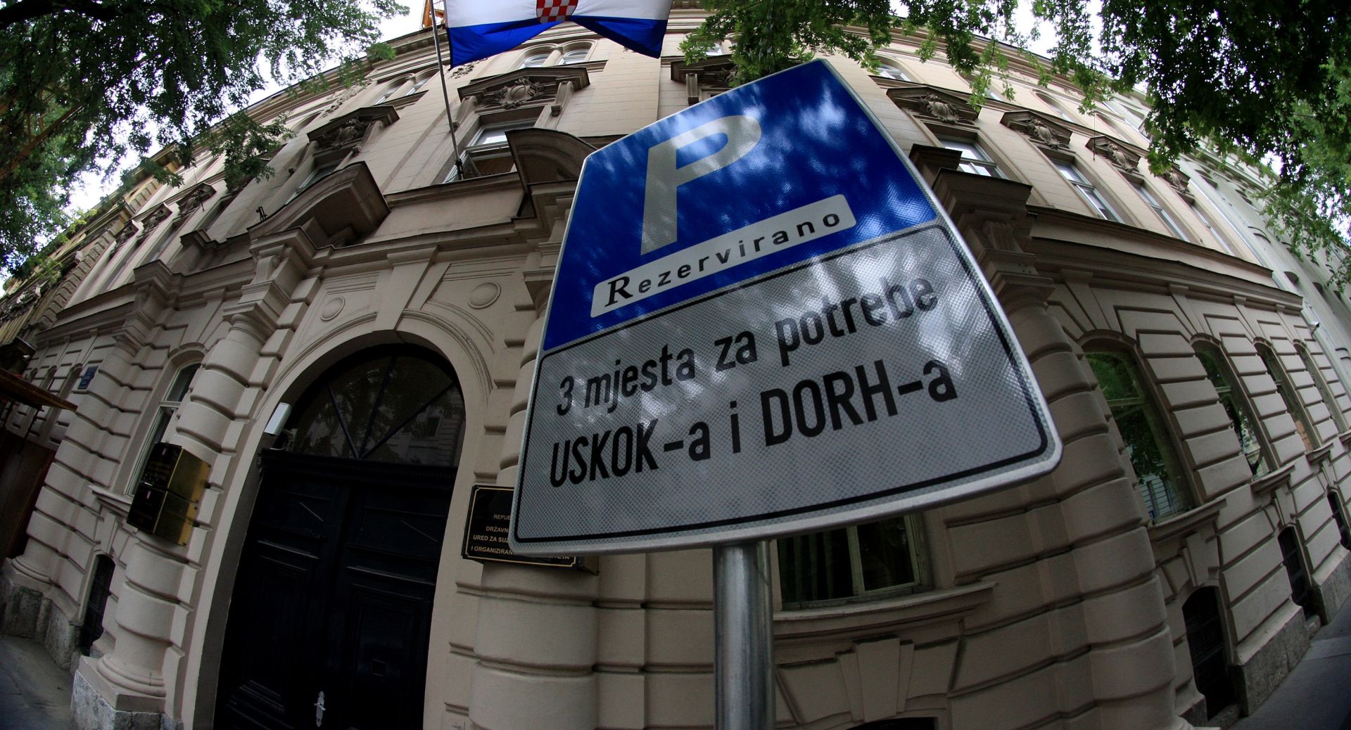 21.07.2001. Gajeva 30,Zagreb - Zgrada u Gajevoj 30 u kojoj je sjediste DORH-a i USKOK-a.
Photo: Boris Scitar/PIXSELL