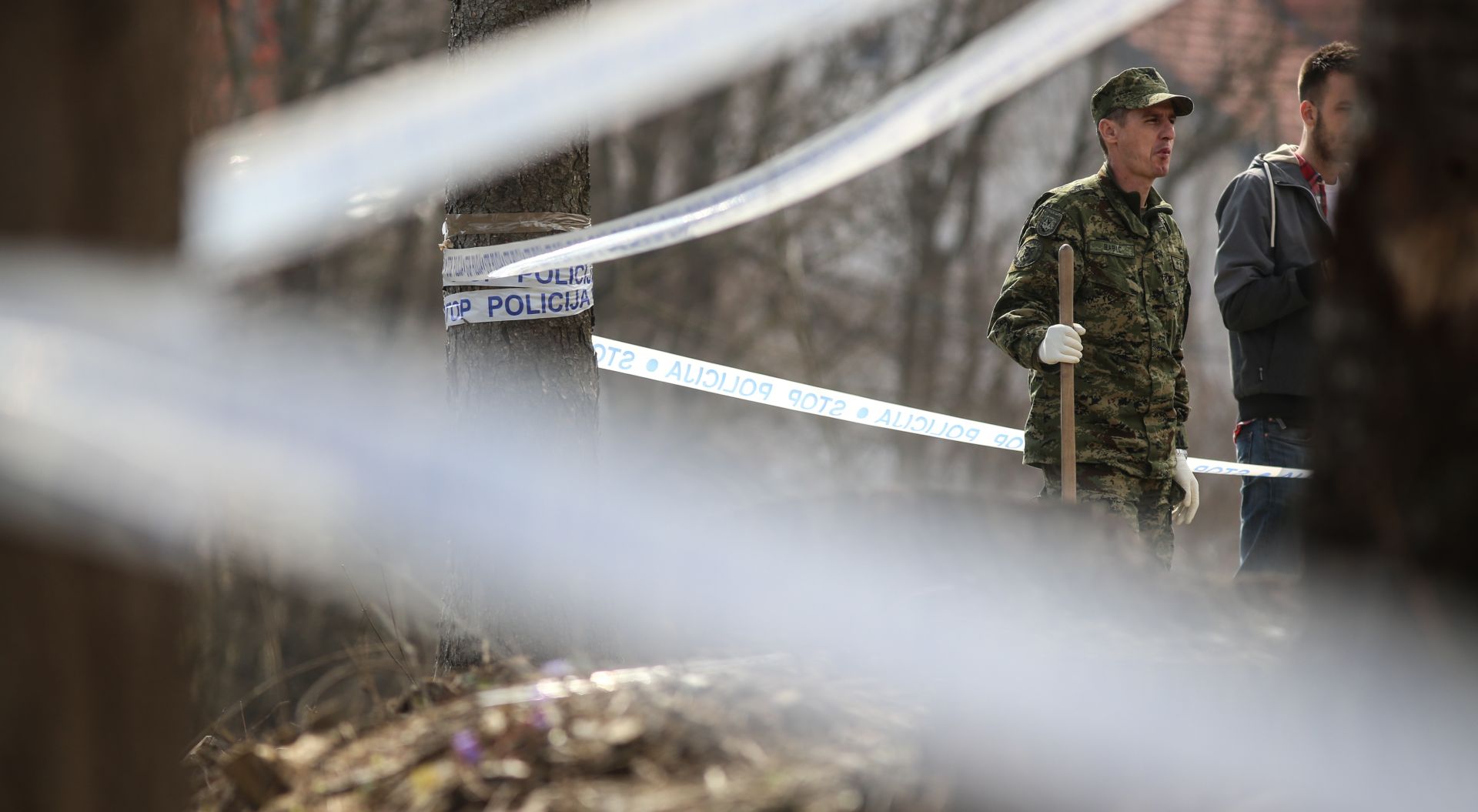 13.03.2017., Zagreb - Nakon pronalaska kosti u Gracanima pocelo je iskapanje zbog sumnje da se radi o zrtvama iz Drugog svjetskog rata. Nagadja se da je ovdje pokopan velik broj hrvatskih i njemackih vojnika, kao i pobijena stoka. 
Photo: Igor Soban/PIXSELL