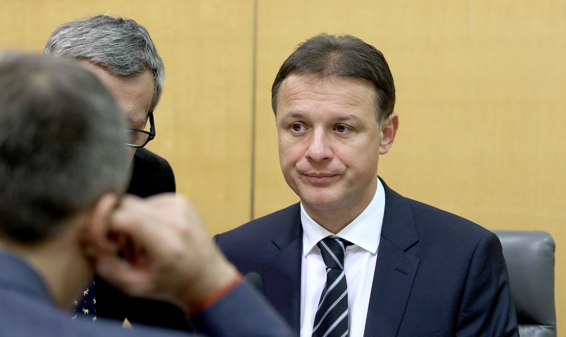 24.11.2016., Zagreb - Sabor je nastavio drugu sjednicu raspravom o izvrsenju proracuna za 2016. godinu. Gordan Jandrokovic. Photo: Patrik Macek/PIXSELL