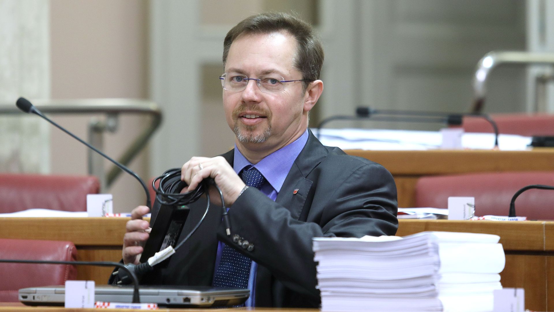 25.01.2017., Zagreb - Sabor je raspravom o Prijedlogu zakona o zastiti od nasilja u obitelji nastavio 3. sjednicu. Sinisa Varga. Photo: Patrik Macek/PIXSELL
