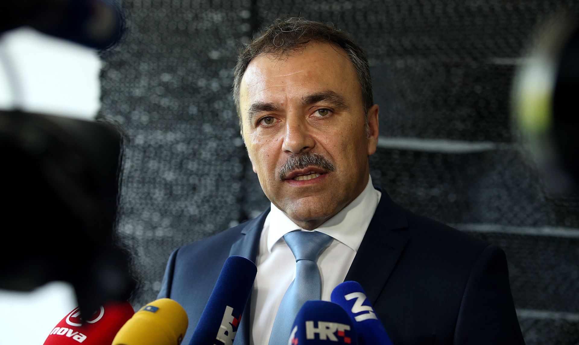 29.09.2016., Zagreb - U povodu obiljezavanja Dana policije predsjednica Republike Kolinda Grabar-Kitarovic odrzala je prijem za izaslanstvo Ministarstva unutarnjih poslova RH na celu s ministrom Vlahom Orepicem. 
Photo: Goran Stanzl/PIXSELL