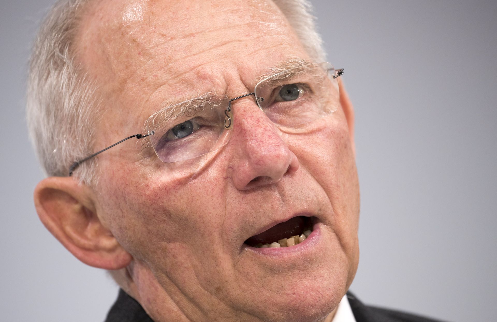 epa05856483 German Finance Minister Wolfgang Schaeuble speaks during a press conference during the G20 Finance Ministers and Bank Governors meeting in Baden Baden, Germany, 18 March 2017. The meeting of G20 Finance Ministers and Central Bank Governors will take place in Baden-Baden on 17 to 18 March and will be chaired by Germany.  EPA/RONALD WITTEK