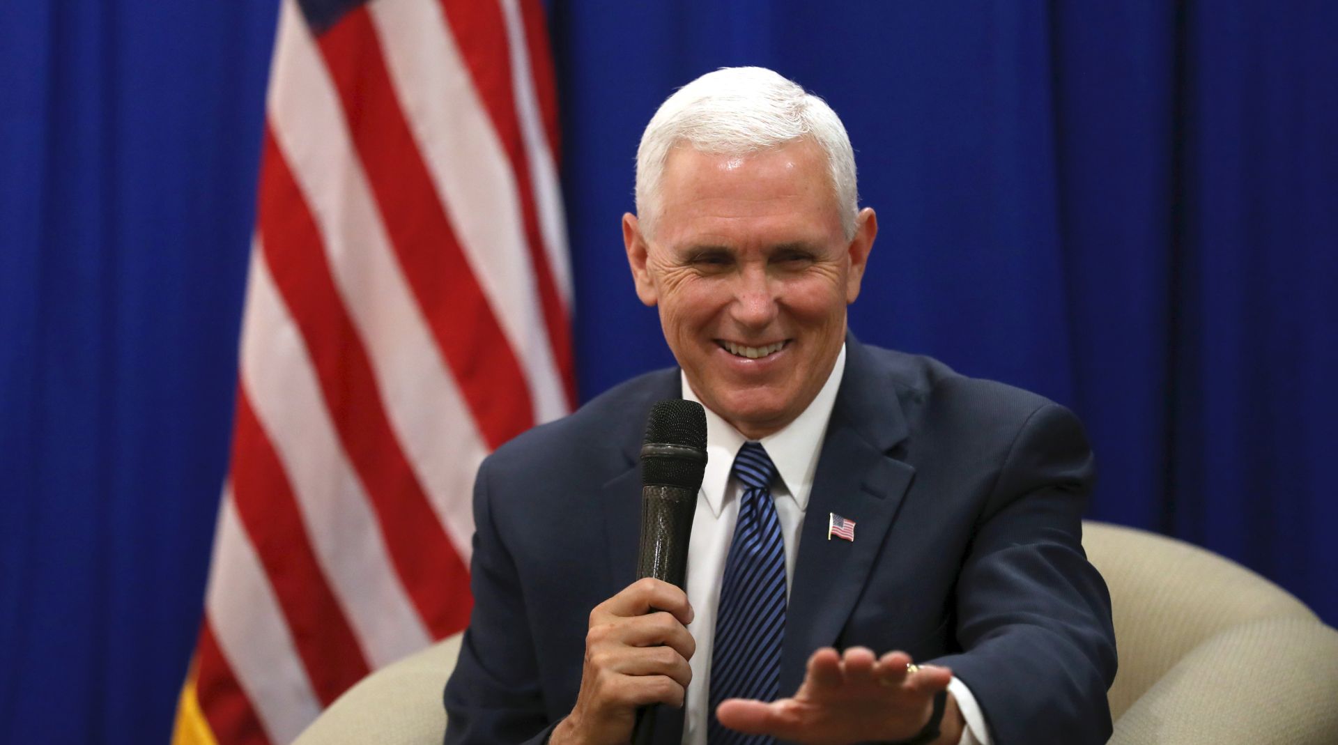epa05917063 US Vice President Mike Pence (C) talks to a young entrepreneur at the Association of Southeast Asian Nations (ASEAN) Secretariat in Jakarta, Indonesia, 20 April 2017. Pence is on a ten-day visit to Asia.  EPA/MAST IRHAM / POOL