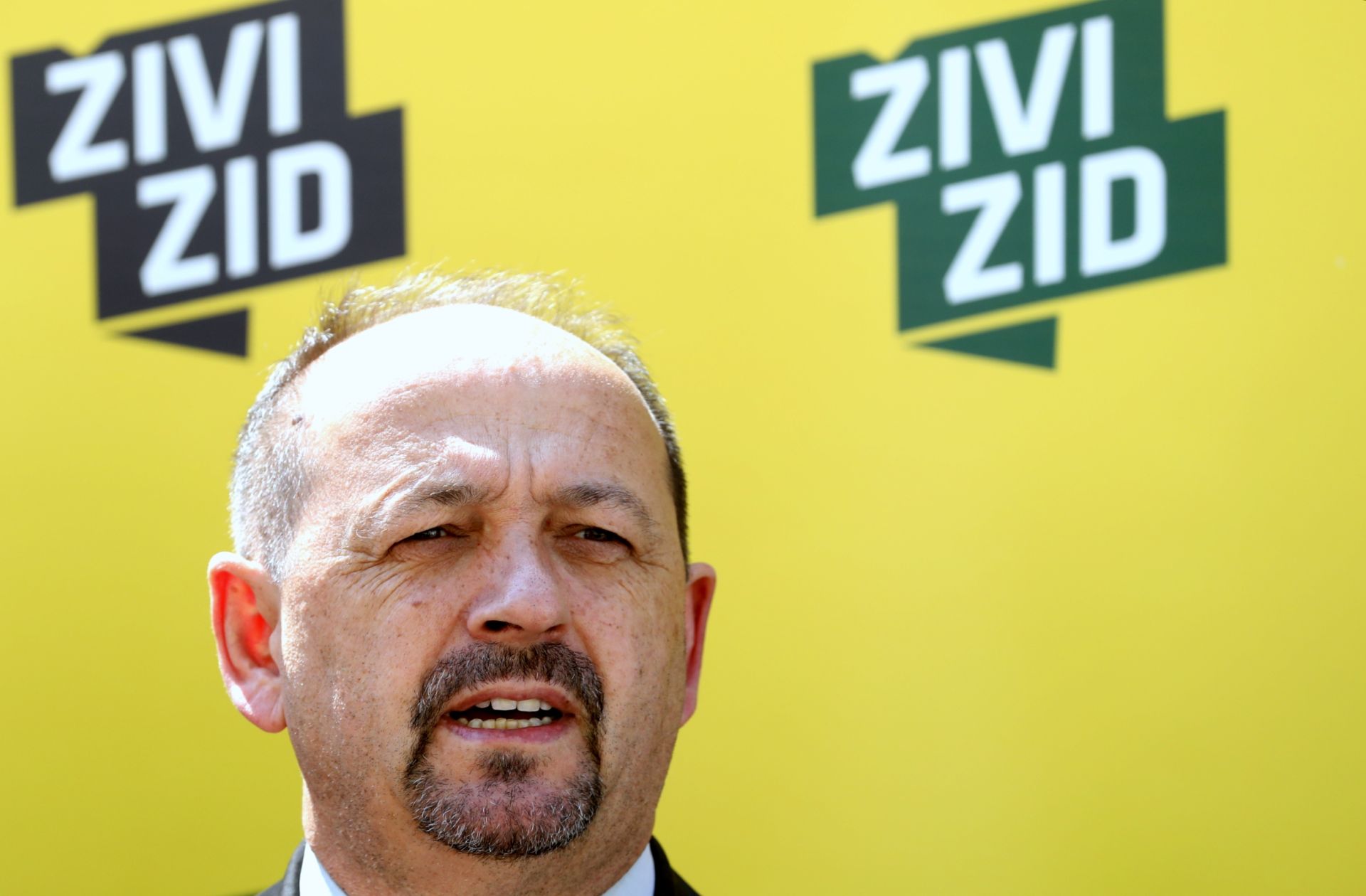 Zagreb, 21.04.2017. - Ivan Lovrinoviæ predstavljen je kao kandidat za gradonaèelnika Zagreba stranaka ivi zid i Promijenimo Hrvatsku. Ivan Lovrinoviæ dolazi iz redova koalicije Jedina opcija te je izabran zajednièkim dogovorom. Na fotografiji Ivan Lovrinoviæ. 
foto HINA/ Lana SLIVAR DOMINIÆ/ lsd