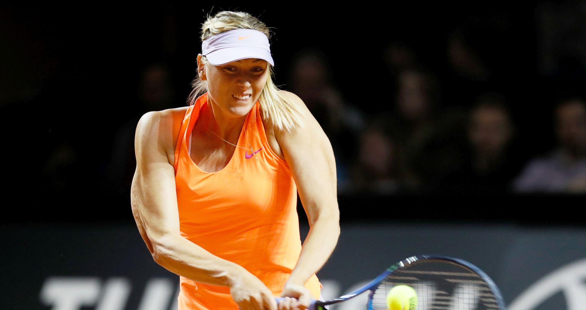 epa05929199 Maria Sharapova of Russia warms up before her first round match against Roberta Vinci of Italy at the Porsche Tennis Grand Prix tournament in Stuttgart, Germany, 26 April 2017. Sharapova returned to court with a wildcard entry after a 15-month doping ban for testing positive at the 2016 Australian Open for the heart disease drug meldonium.  EPA/RONALD WITTEK