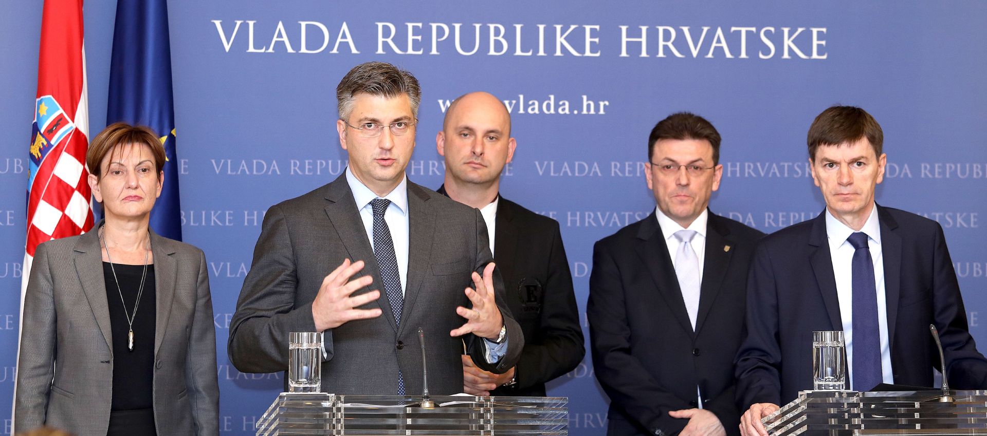 03.04.2017., Zagreb - Nakon sastanka premijera Plenkovica  s dobavljacima koncerna Agrokor odrzana je konferencija za medije. Martina Dalic , Andrej Plenkovic , Tomislav Tolusic , Luka Burlovic , Josip Budimir. 
Photo: Patrik Macek/PIXSELL