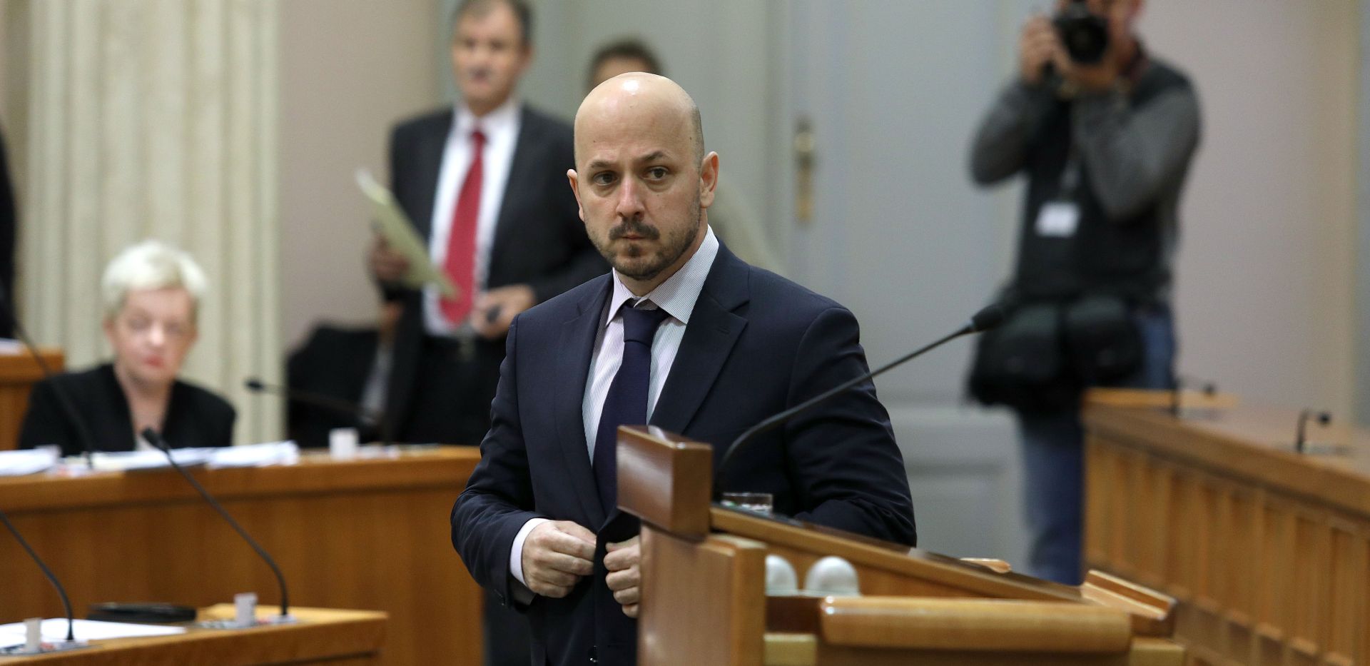 05.04.2017., Zagreb - Sabor je na dnevni red uvrstio Prijedlog zakona o postupku izvanredne uprave u trgovackim drustvima od sistemskog znacaja za RH, zakonu poznatom pod nazivom Lex Agrokor. Gordan Maras. 
Photo: Patrik Macek/PIXSELL