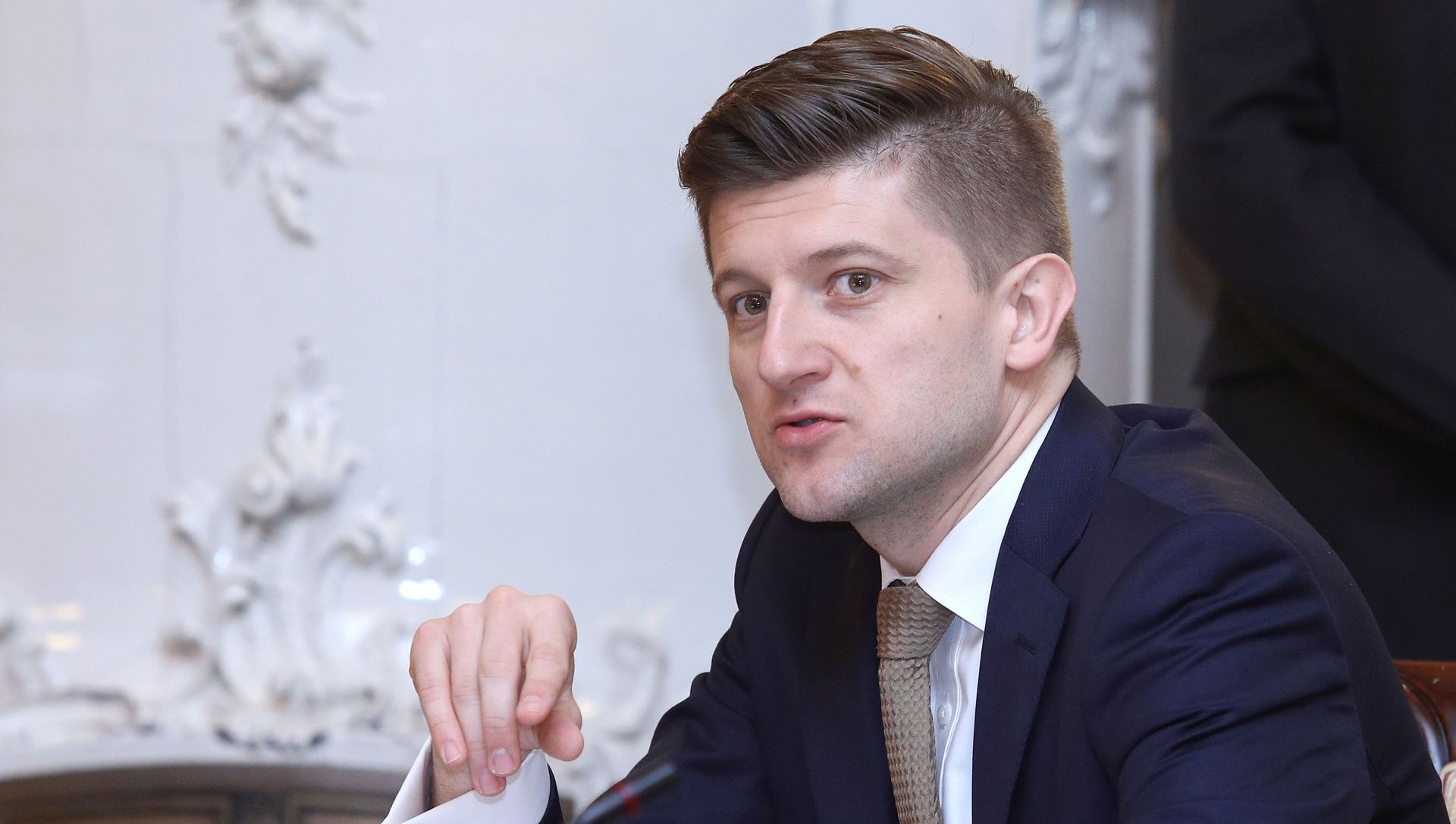06.04.2017., Zagreb - Vlada RH je na danasnjoj sjednici, uz ostalo, raspravljala o nacrtu prijedloga Zakona o stambenom potrosackom kreditiranju.  Zdravko Maric. 
Photo: Patrik Macek/PIXSELL