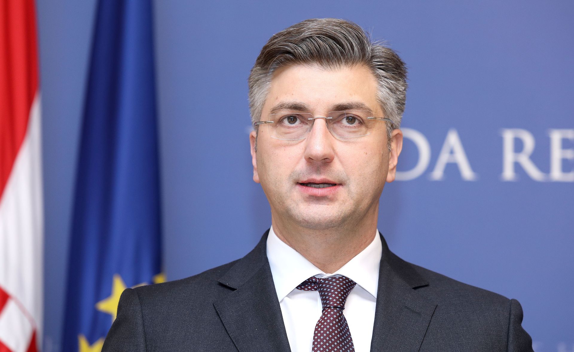 07.04.2017., Zagreb - Predsjednik Vlade RH Andrej Plenkovic objavio je na izvanrednoj konferenciji za medije da je rijesena kriza oko isporuke plina Petrokemiji Kutina. Photo: Patrik Macek/PIXSELL