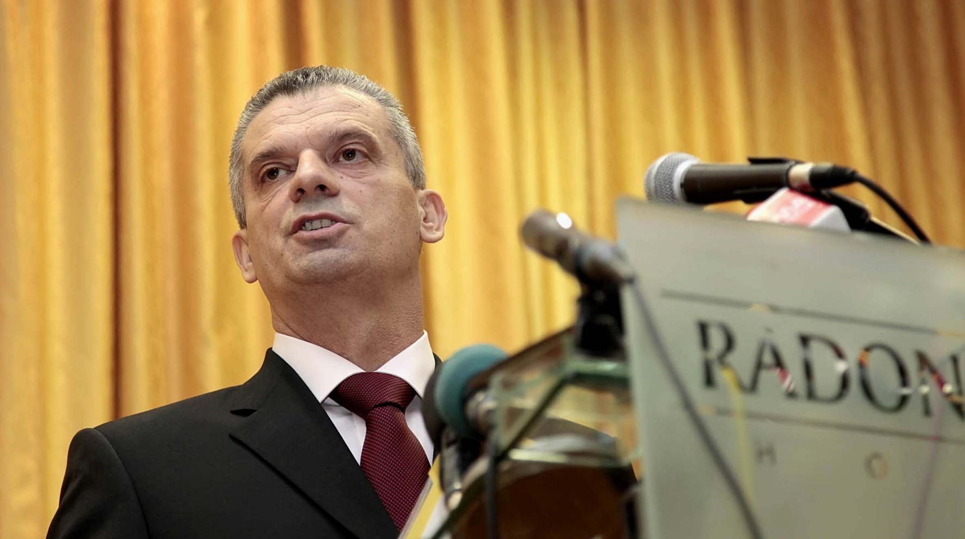 24.09.2009.,Sarajevo,BIH - Hotel Radon Plaza.Vlasnik novinske kuce "Avaz" iz Sarajeva Fahrudin Radoncic najavio novu politicku stranku u BIH
Photo: Zvonimir Coric/Vecernji list