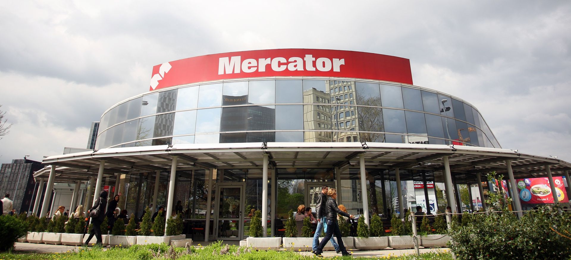 05.04.2011., Zagreb - Mercator centar na Vukovarskoj ulici.
Photo: Slavko Midzor/PIXSELL