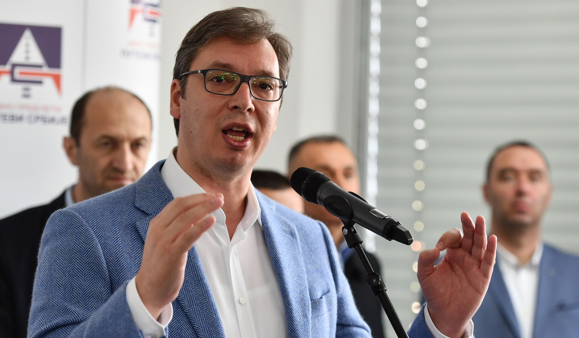 13.04.2017., Beograd, Srbija - Nova naplatna postaja kod Vrcina na autocesti E-70 Beograd - Nis pustena je danas u promet i tako zamijenila naplatnu rampu Bubanj potok. Premijer Srbije Aleksandar Vucic rekao je na otvaranju da je u ovaj projekat Vlada Srbije ulozila oko 14 milijuna eura. Propusna moc rampe Vrcin je 5.600, a ranije je bilo 3.200 vozila po satu. 
Photo: Srdjan Ilic/PIXSELL