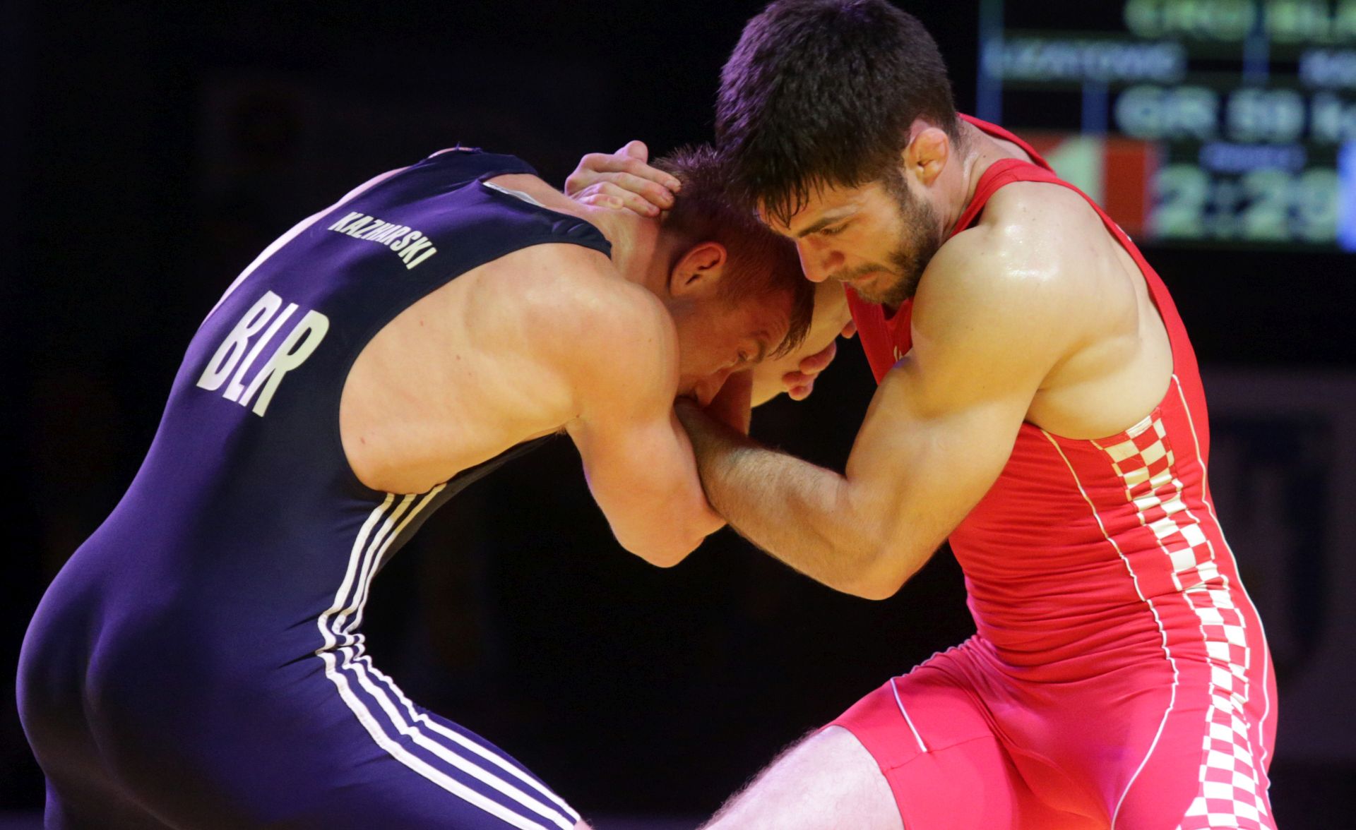 Zagreb, 21.2.2015 - Hrvaèki turnir iz europske "Grand prix" serije Zagreb Open. Na slici Maksim Kazharski (Bjelorusija) i Ivan Lizatoviæ (Hrvatska) tijekom borbe.
Foto Hina/ Dario GRZELJ/ dag