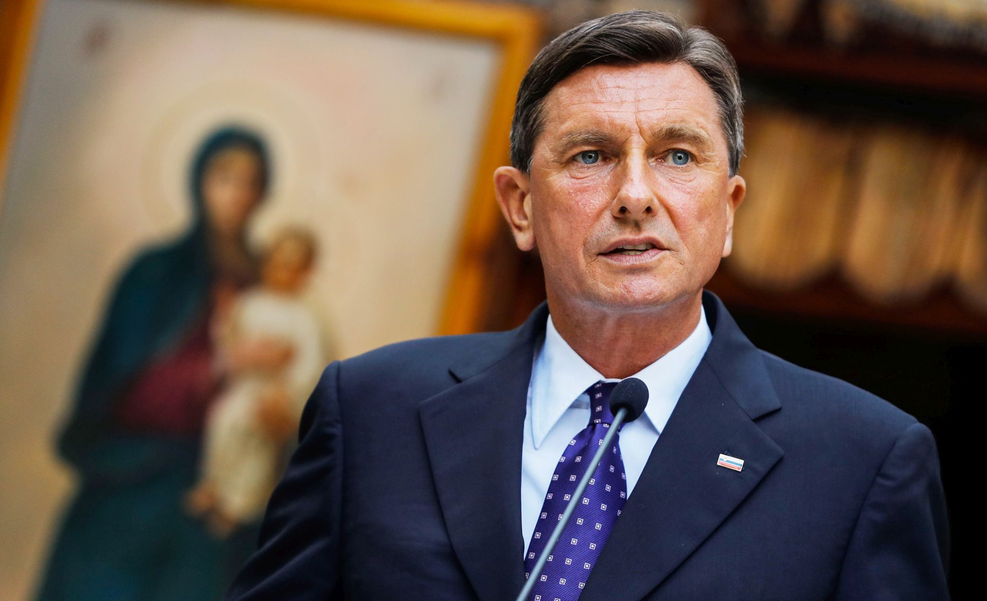 Ljubljana, 30.07.2016 - Slovenski predsjednik Borut Pahor i ruski predsjednik Vladimir Putin poklonili su se u subotu na memorijalnoj sveèanosti uz tzv. rusku kapelicu, na prijevoju Vriè u Julijskim Alpama, uspomeni na poginule ruske i sovjetske vojnike na slovenskom tlu u I. i II. svjetskom ratu, a u svojim govorima na komemoraciji referirali su se i na aktualna pitanja sigurnosti u Europi i svijetu.  Na slici Borut Pahor.
foto HINA/ STA/ Stanko GRUDEN/ ik