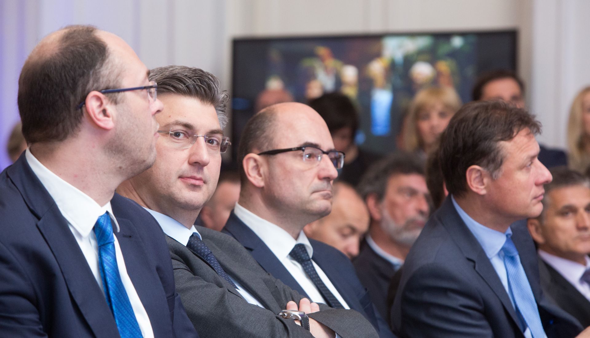Zagreb, 24.04.2017. - Kandidat HDZ-a za zagrebačkog gradonačelnika Drago Prgomet predstavio je HDZ-ov program za Grad Zagreb, pod nazivom – 'Briga za ljude, briga za Zagreb'. Na fotografiji Davor Ivo Steir, Andrej Plenković, Milijan Brkić, Gordan Jandroković.  foto HINA/ Daniel KASAP