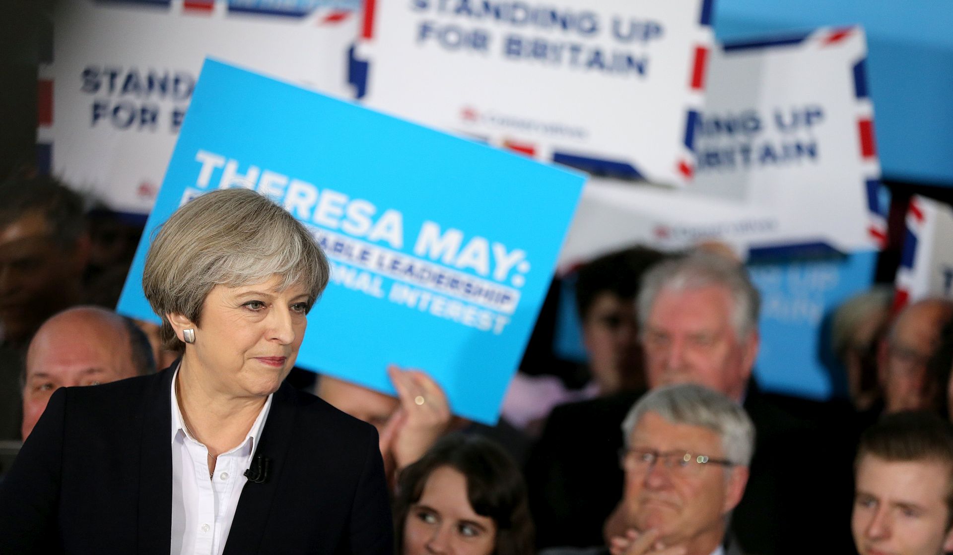 epa05939145 British Prime Minister Theresa May speaks to party members in Mawdsley, Britain, 01 May 2017. Voters go the Polls in Britain on 08 June to elect a new Government. Voters go to the Polls in Britain on 08 June 2017 to elect a new Government.  EPA/Nigel Roddis