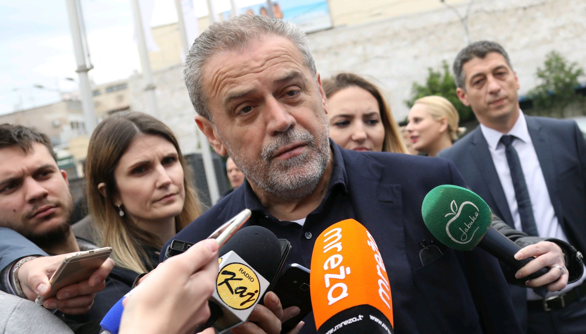 Zagreb, 13.05.2017 - Gradonaèelnik Milan Bandiæ, sa suradnicima, predstavio je Projekt nove tramvajske pruge od Kvaternikova trga do Velike Kosnice.
foto HINA/ Lana SLIVAR DOMINIÆ/ ik