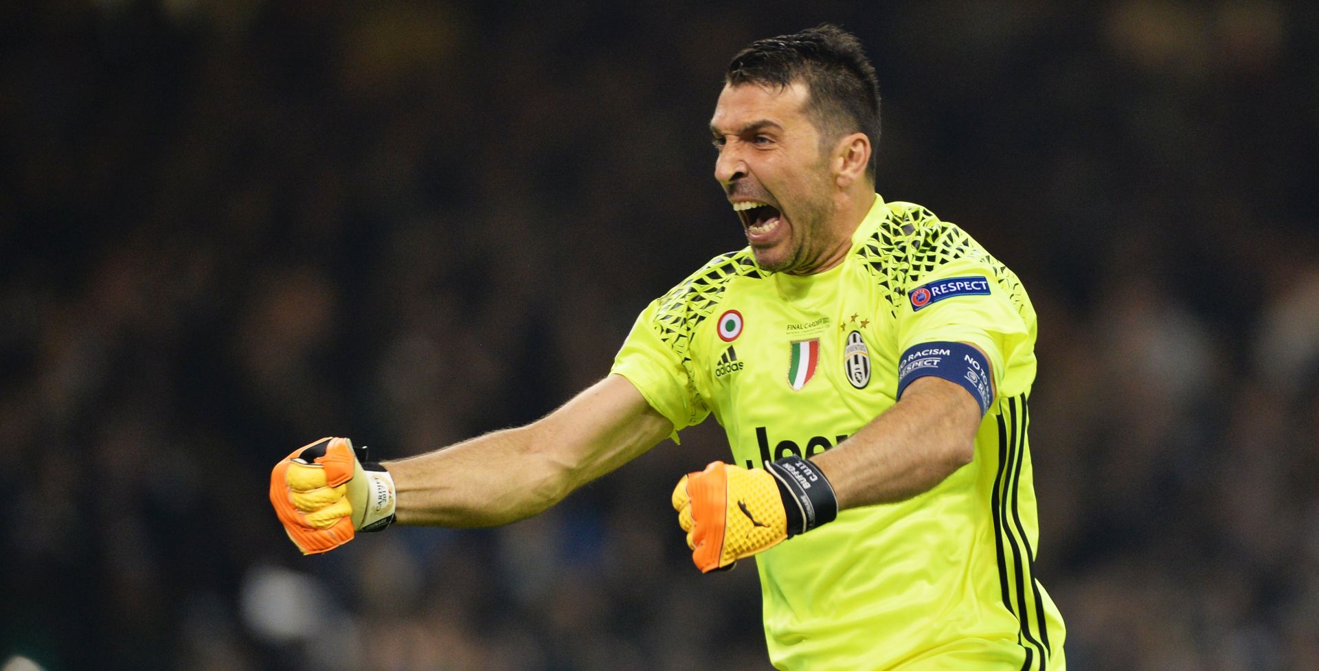 epa06008646 Goalkeeper Gianluigi Buffon of Juventus celebrates after his team scored the 1-1 equaliser during the UEFA Champions League final between Juventus FC and Real Madrid at the National Stadium of Wales in Cardiff, Britain, 03 June 2017.  EPA/PETER POWELL