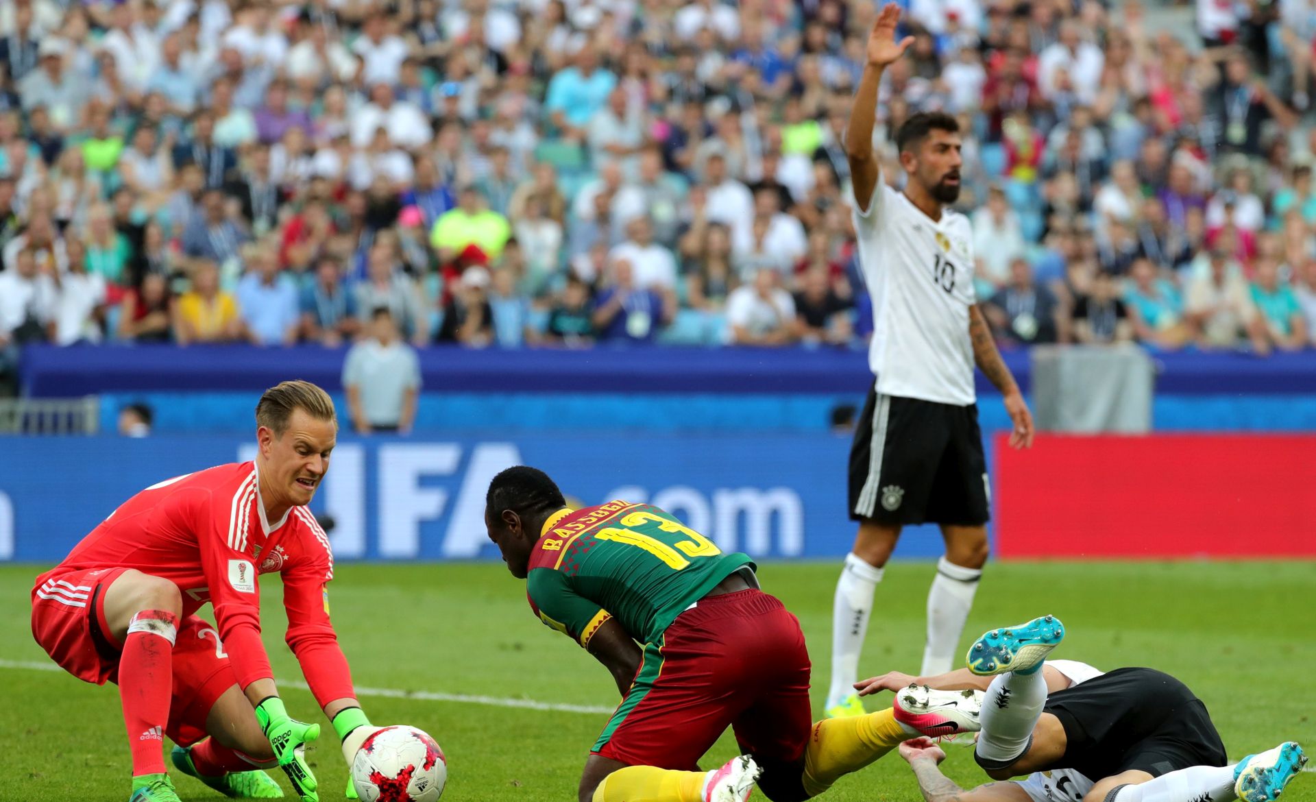 epa06049820 Goalkeeper Marc-Andre Ter Stegen (L) of Germany makes a save during the FIFA Confederations Cup 2017 group B soccer match between Germany and Cameroon at the Fisht Stadium in Sochi, Russia, 25 June 2017.  EPA/ARMANDO BABANI
