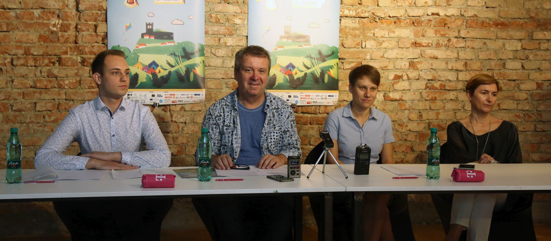 Zagreb, 05.07.2017. -  Najava ovgodinjeg, 20. izdanja Motovun Film Festivala, koji æe se odrati od 25. do 29. srpnja. Festival dovodi probrane naslove svjetskih kinematografija, od kojih je islandska ove godine partner festivala. Na fotografiji (L-D) Marin Leo Jankoviæ, dirktor MFF-a Igor Mirkoviæ, Milena Zajoviæ i Sanja Milinoviæ. foto HINA /Zvonimir KUHTIÆ/ zk
