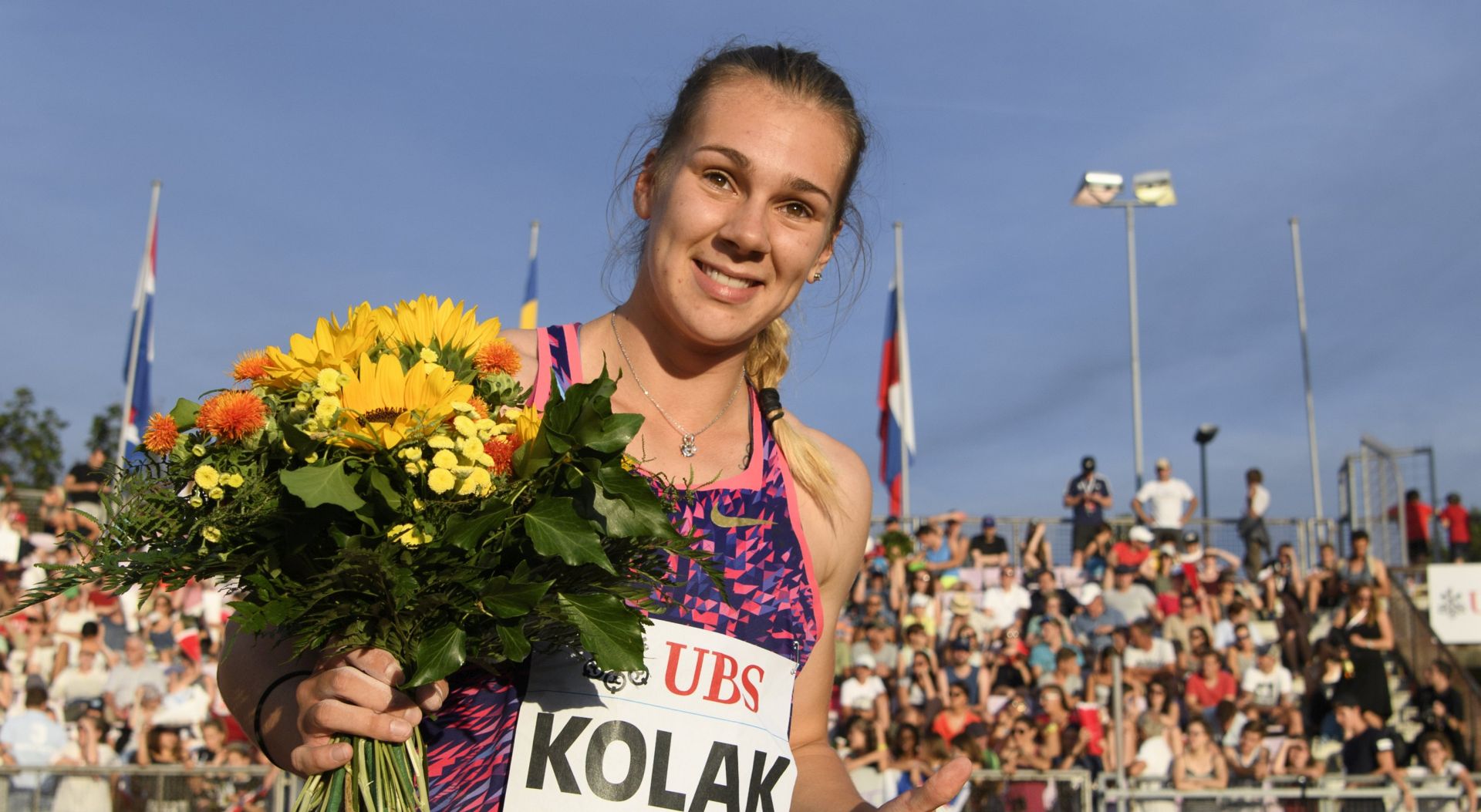epa06071292 Sara Kolak from Croatia celebrates her victory in the women's javelin throw event at the Athletissima IAAF Diamond League international athletics meeting in the Stade Olympique de la Pontaise in Lausanne, Switzerland, 06 July 2017.  EPA/JEAN-CHRISTOPHE BOTT