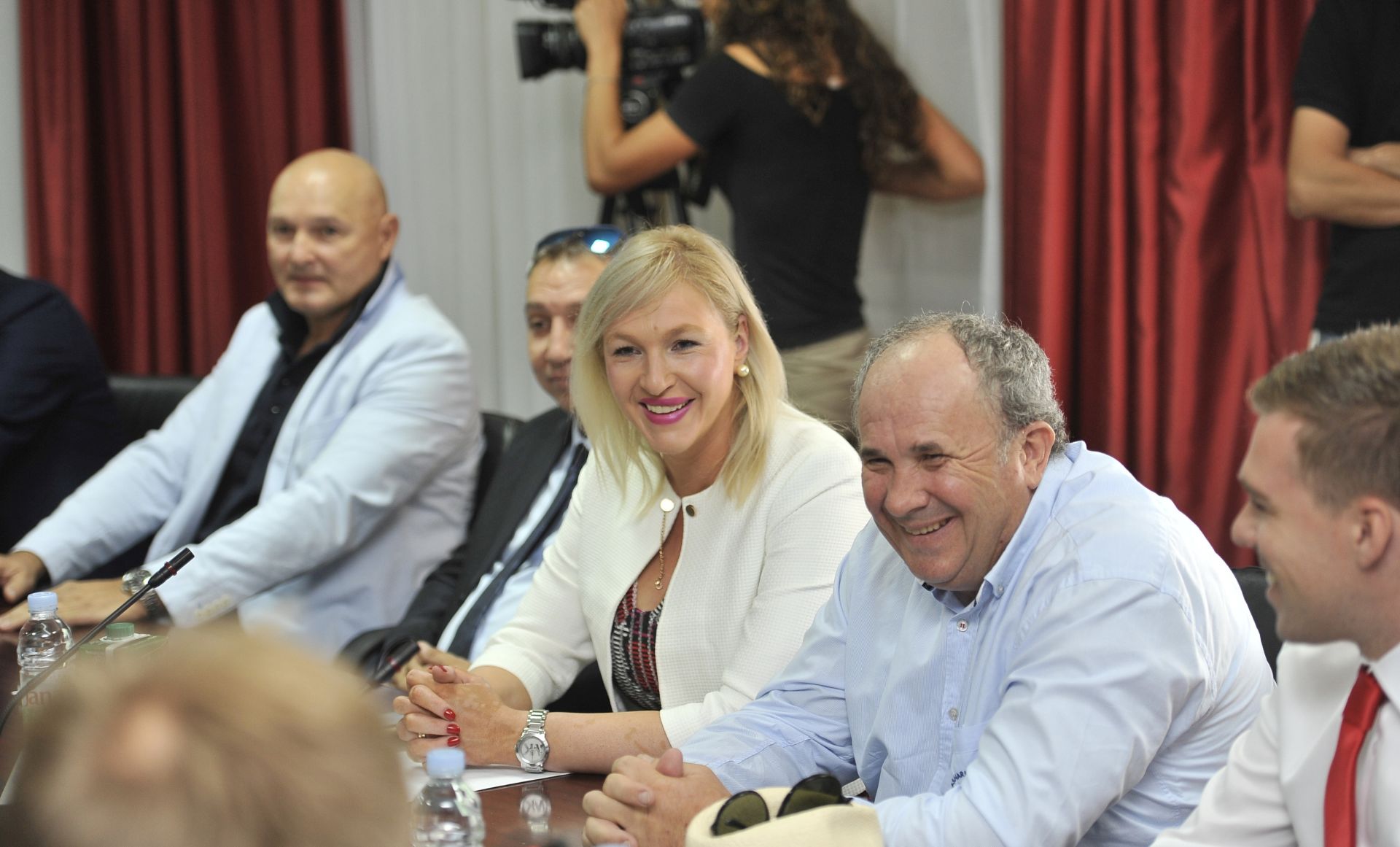 Split, 17.07.2017 - Konstituirajuæa sjednica splitskoga Gradskog vijeæa. Na slici eljko Kerum.
foto HINA/ Mario STRMOTIÆ/ ik