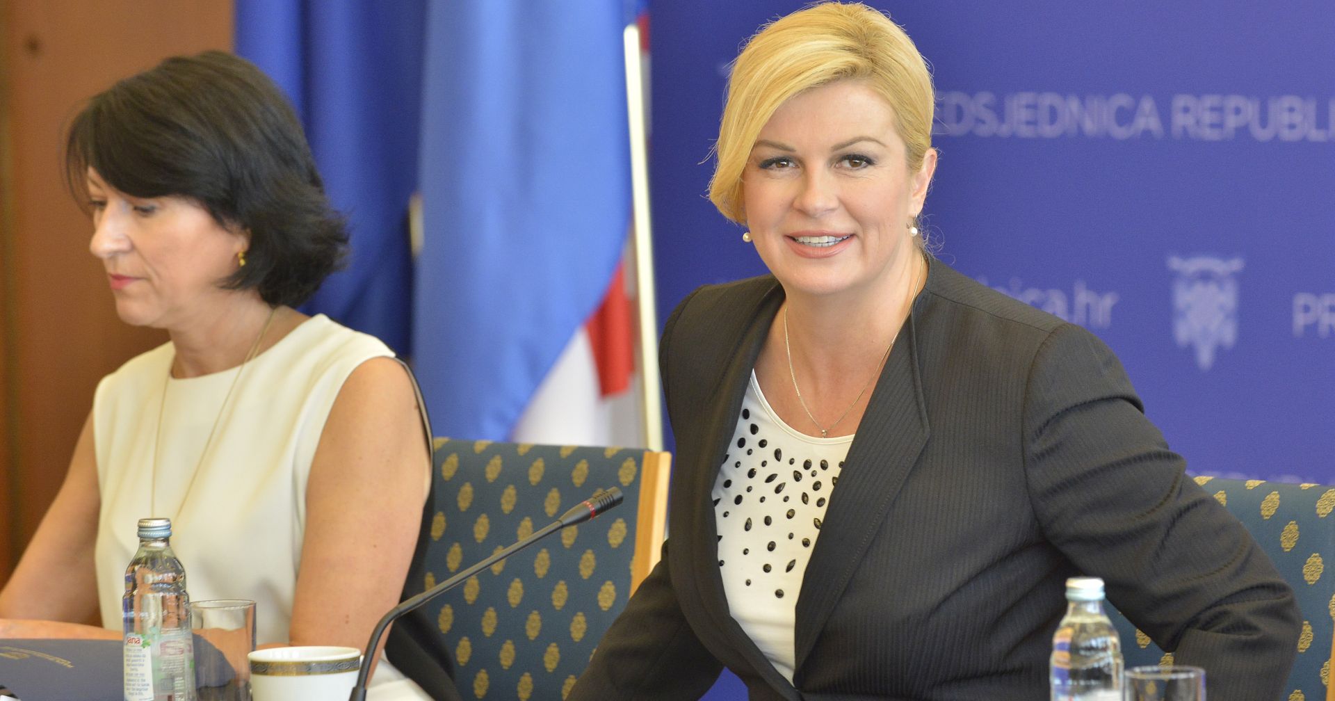 Zagreb, 21.07.2017. -U organizaciji Vijeća mladih predsjednice Republike Kolinde Grabar - Kitarović održao se okrugli stol na temu "Biti mladi povratnik i živjeti u Hrvatskoj" . U raspravi, uz predsjednicu Republike sudjelovali su predstavnici resornih ministarstava i drugih nadležnih institucija te mnogi mladi povratnici iz iseljeništva koji žive, rade ili se školuju u Hrvatskoj.Na fotografiji predsjednica Republike Kolinda Grabar - Kitarović .
foto HINA/ Admir BULJUBAŠIĆ/ abu