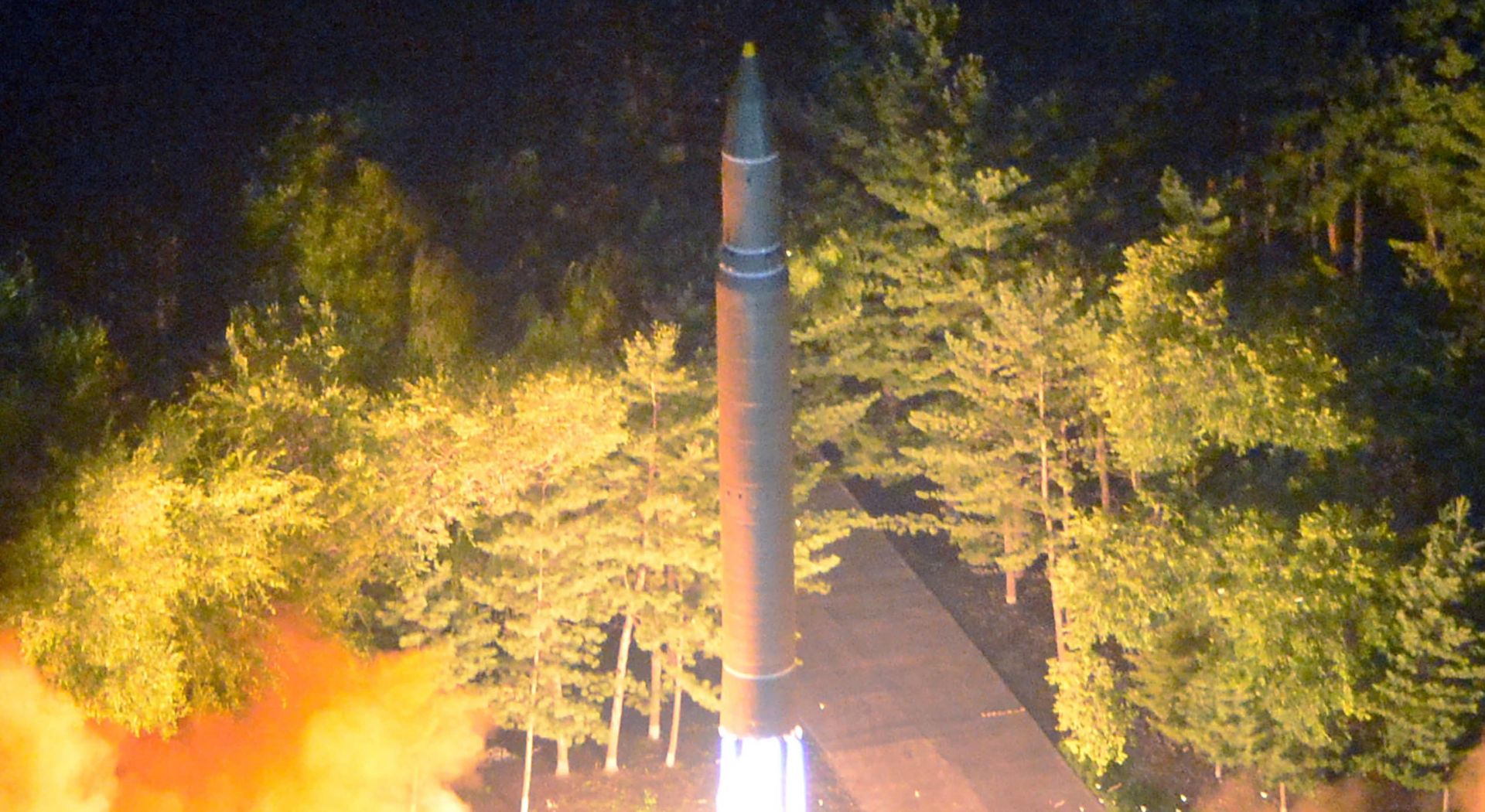 epa06115776 A photo made available by the North Korean Central News Agency (KCNA), the state news agency of North Korea, shows the second test-fire of ICBM Hwasong-14 at an undisclosed location in North Korea, 28 July 2017 (issued 29 July 2017). According to South Korea's Joint Chiefs of Staff, North Korea has test-fired a ballistic missile into the East Sea on 28 July 2017, from the North's Jagang Province. North Korean leader Kim Jong-un hailed the latest intercontinental ballistic missile test as a success claiming he could strike the entire continental US, state media reported.  EPA/KCNA   EDITORIAL USE ONLY