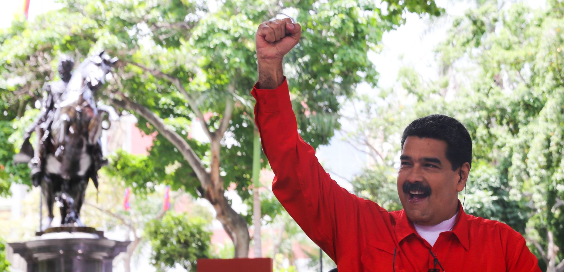 epa06106067 A handout photo made available by Miraflores Palace shows Venezuelan President Nicolas Maduro speaking during his weekly address in Caracas, Venezuela, 23 July 2017. Maduro said he considers the 33 magistrates appointed by Parliament to replace the Supreme Court judges illegitimate and that they will be arrested and their assets and bank accounts frozen.  EPA/MIRAFLORES PALACE HANDOUT  HANDOUT EDITORIAL USE ONLY/NO SALES
