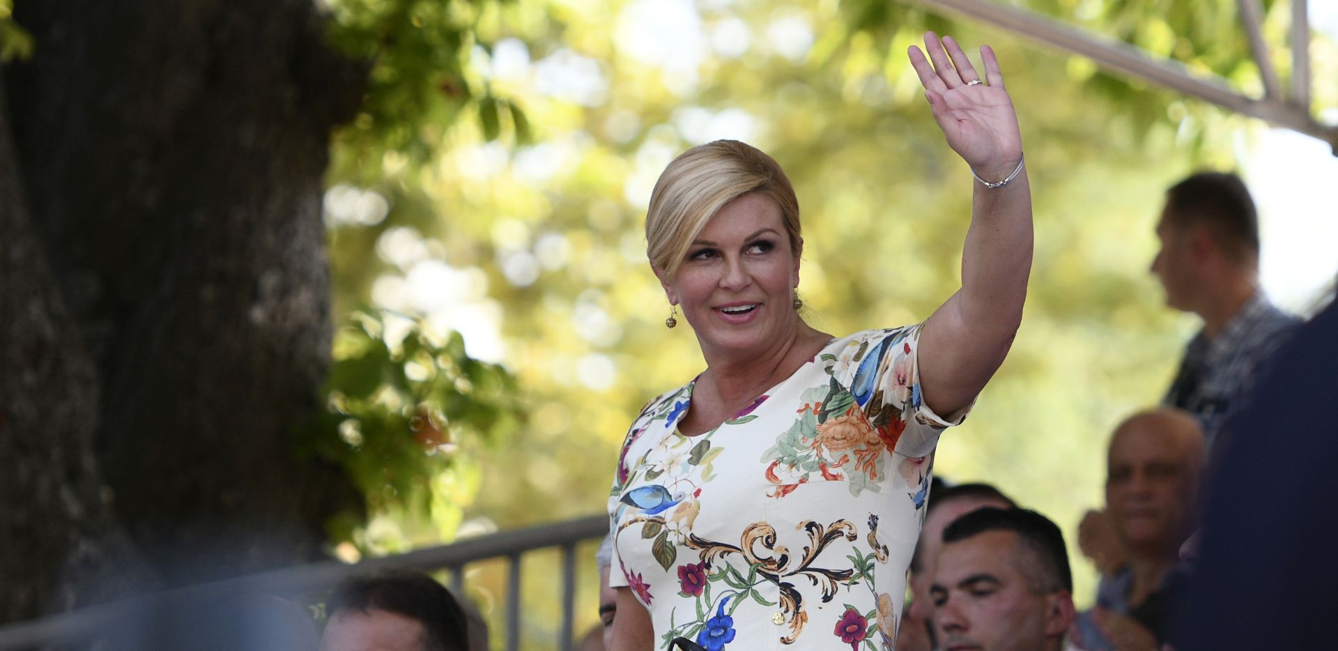 Sinj, 06.08.2017 - Predsjednica Republike Hrvatske Kolinda Grabar-Kitaroviæ u sveèanoj loi tijekom ovogodinje 302. sinjske alke.
foto HINA/ Mario STRMOTIÆ /ds